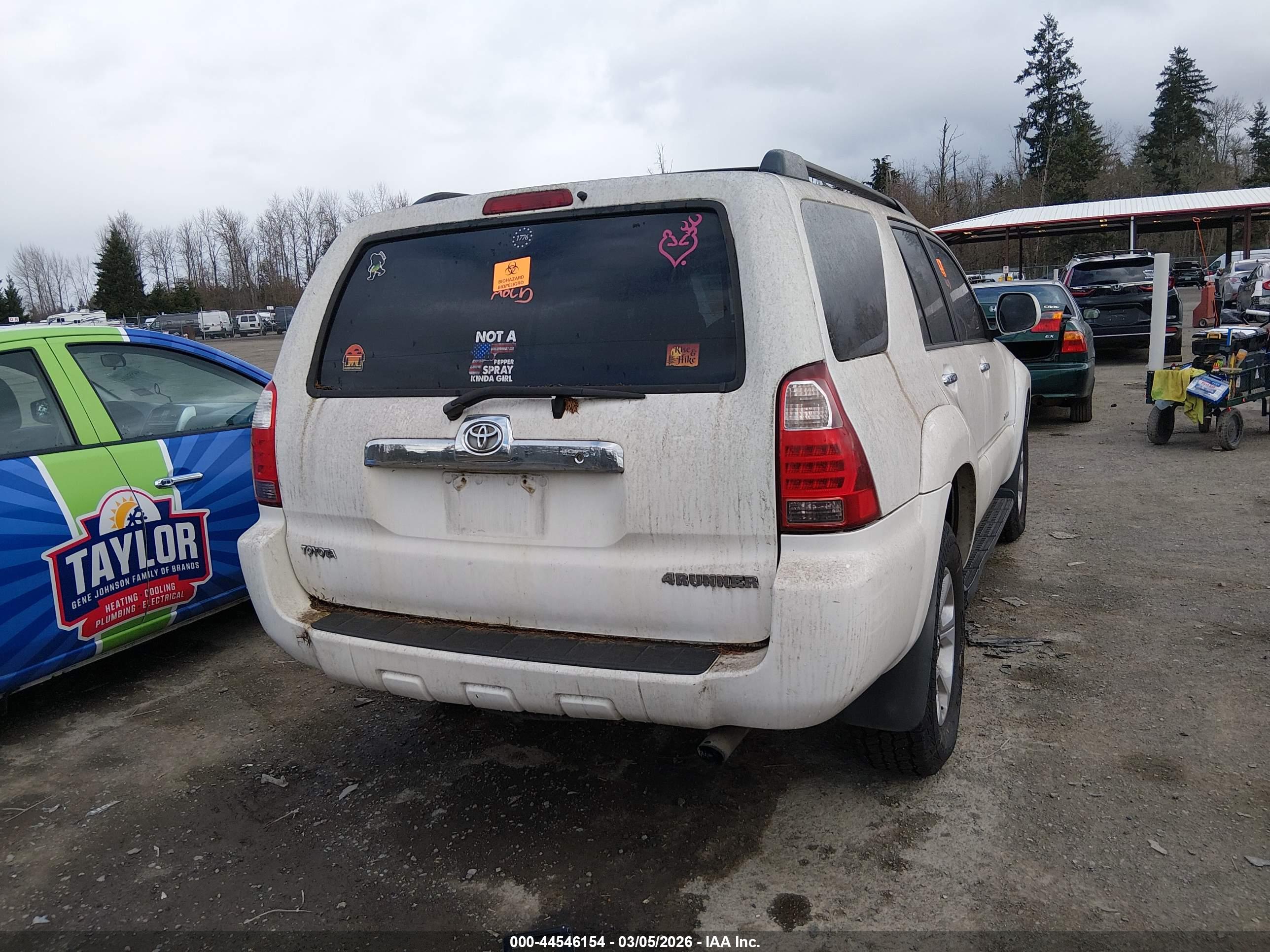 TOYOTA 4RUNNER image 4