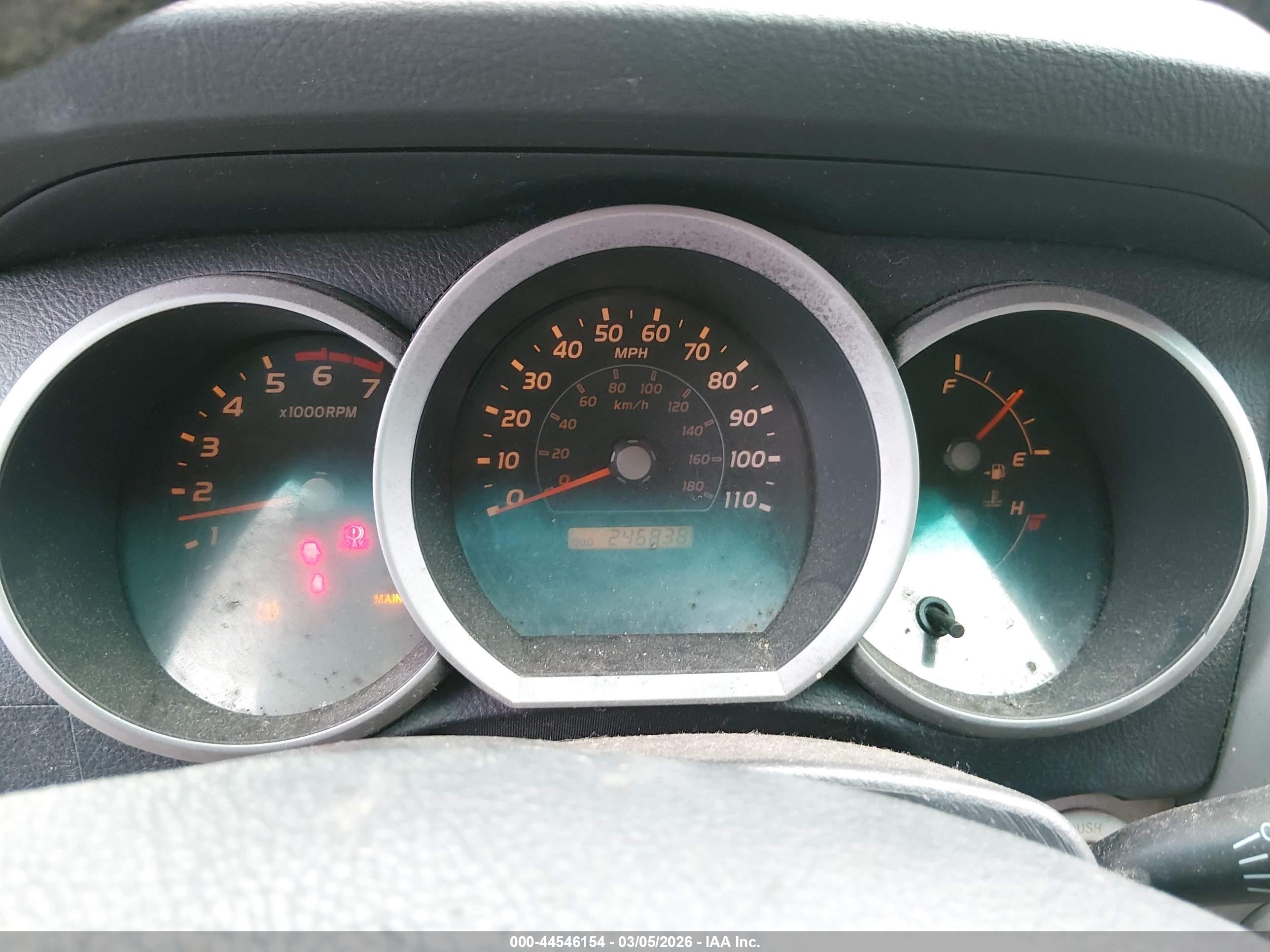 TOYOTA 4RUNNER image 7