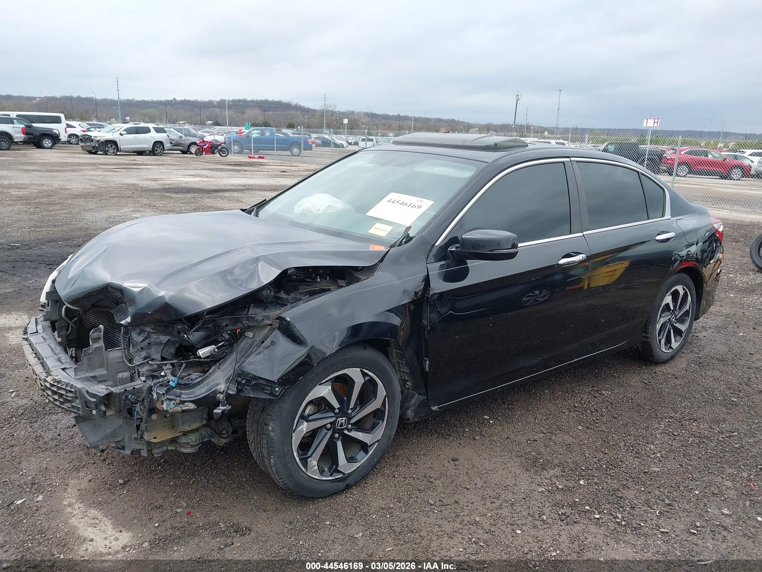 HONDA ACCORD image 2