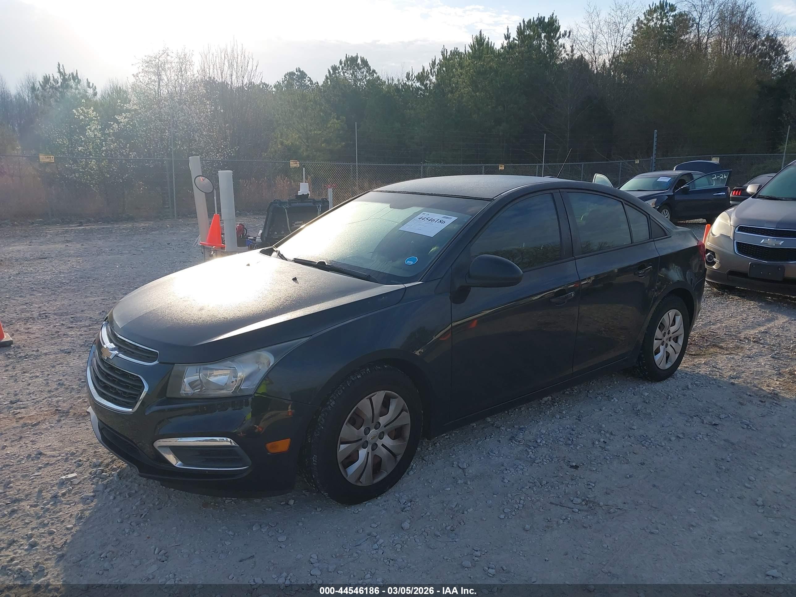 CHEVROLET CRUZE image 2