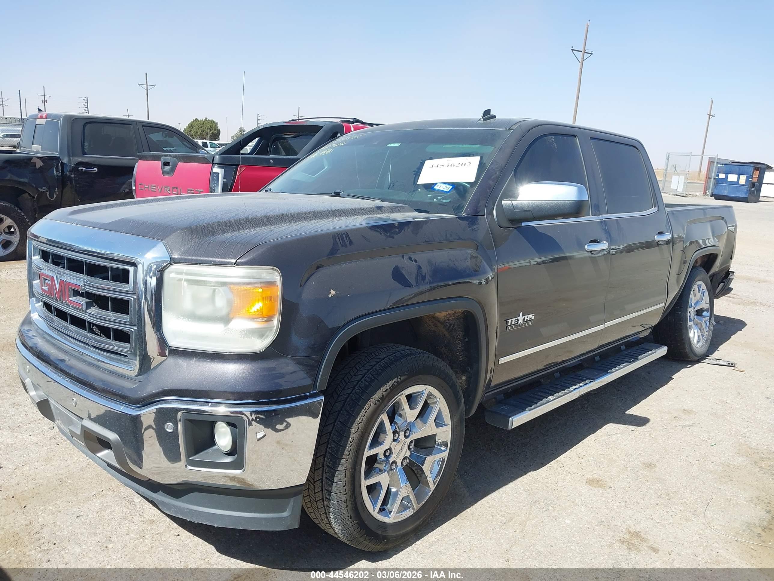 GMC SIERRA image 2