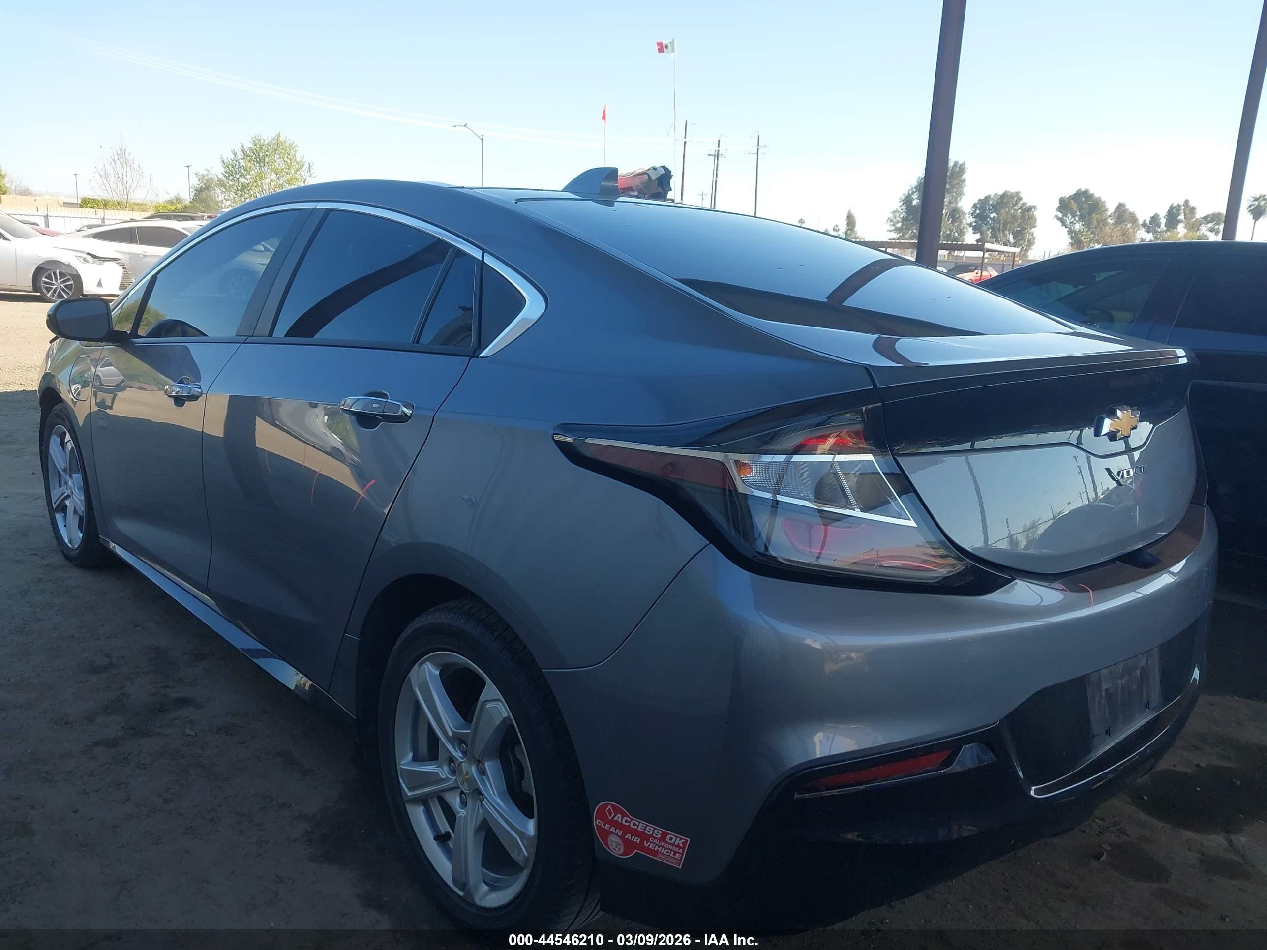 CHEVROLET VOLT image 3