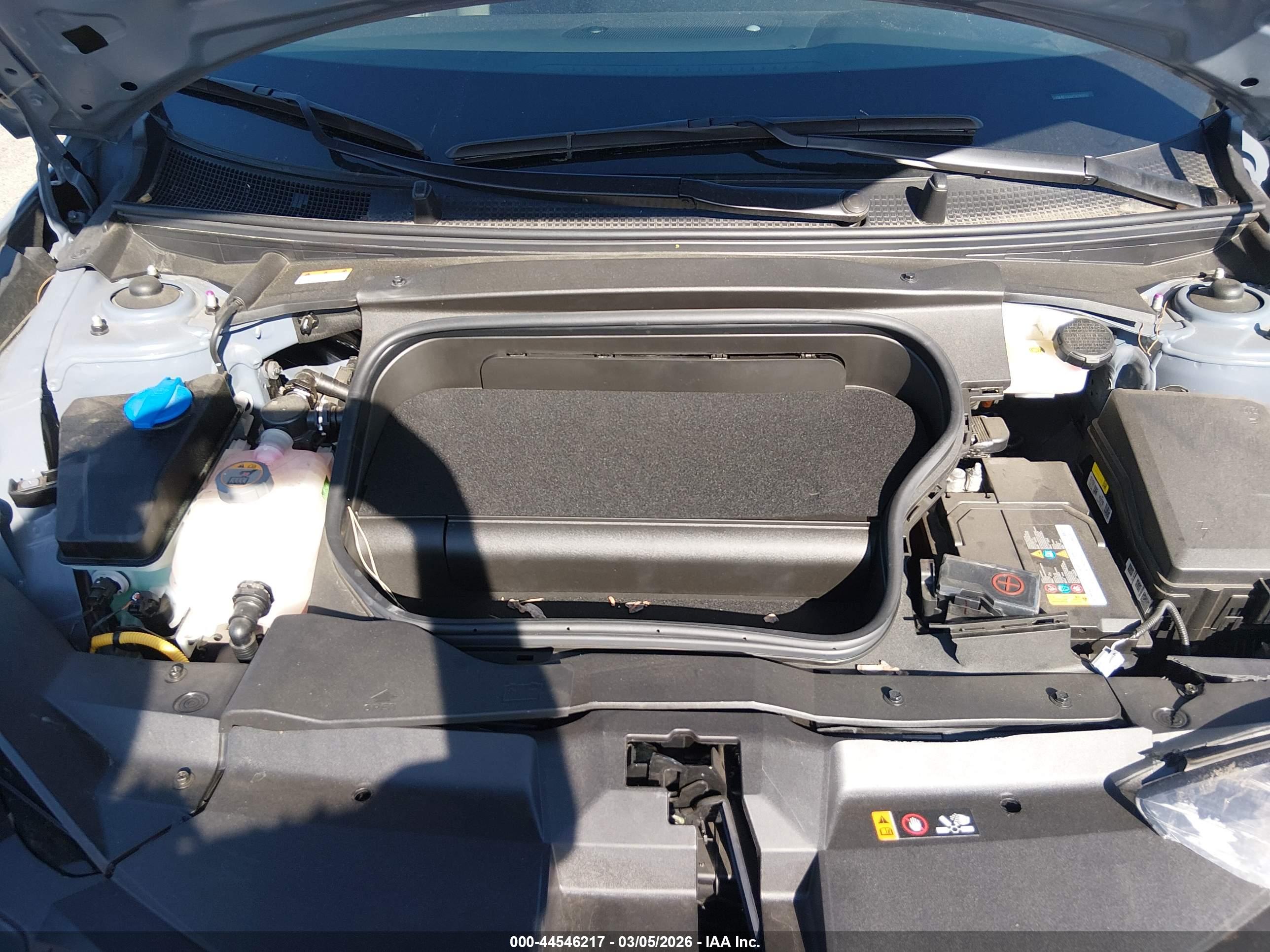 HYUNDAI IONIQ image 10