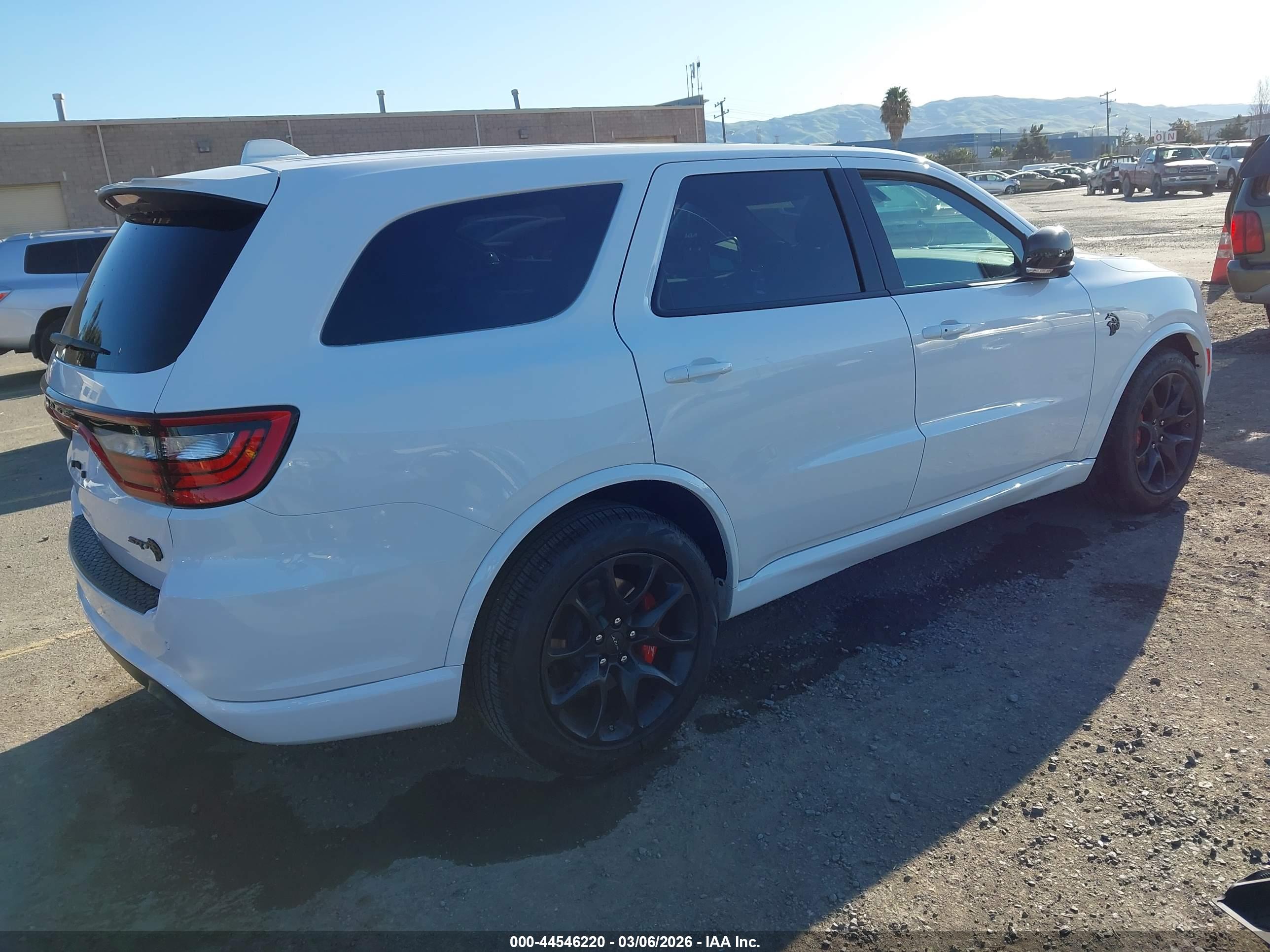 DODGE DURANGO image 4