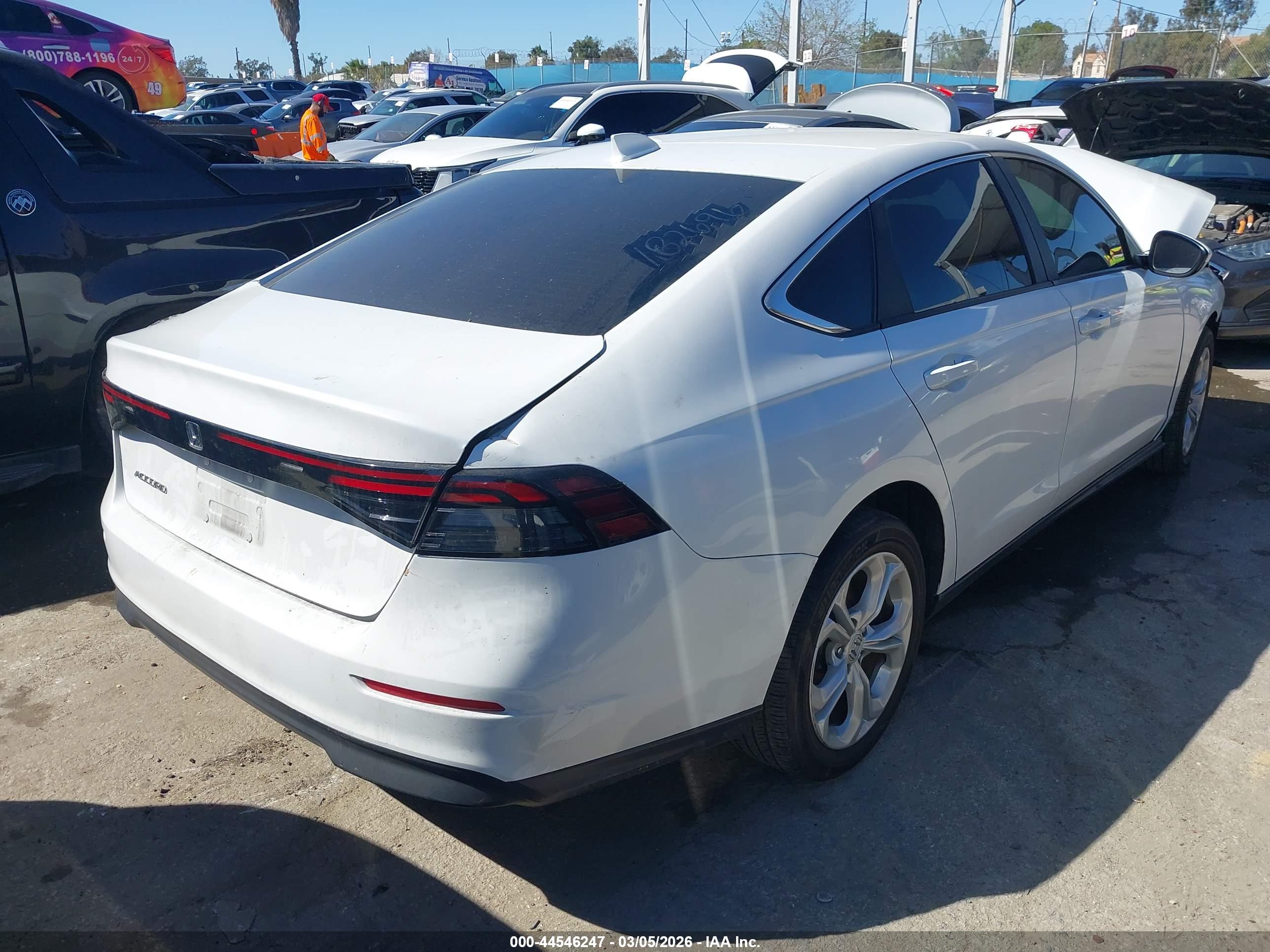 HONDA ACCORD image 4
