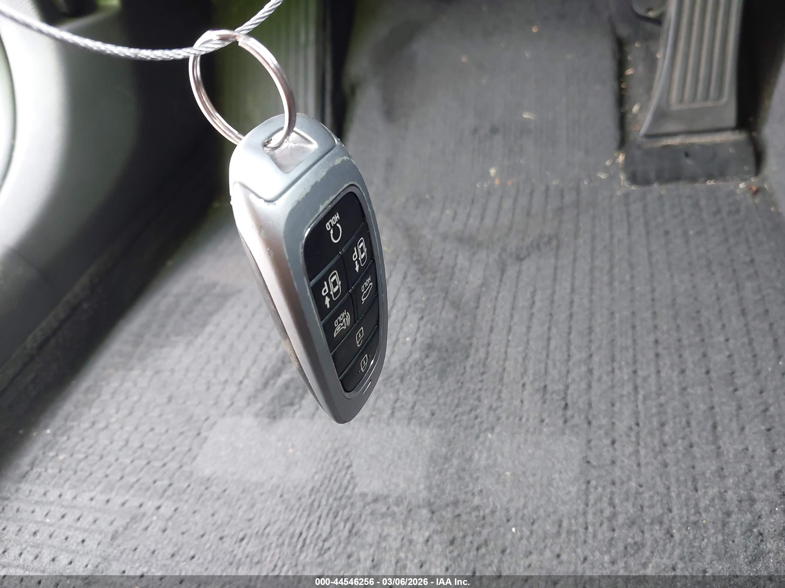 HYUNDAI SONATA image 11