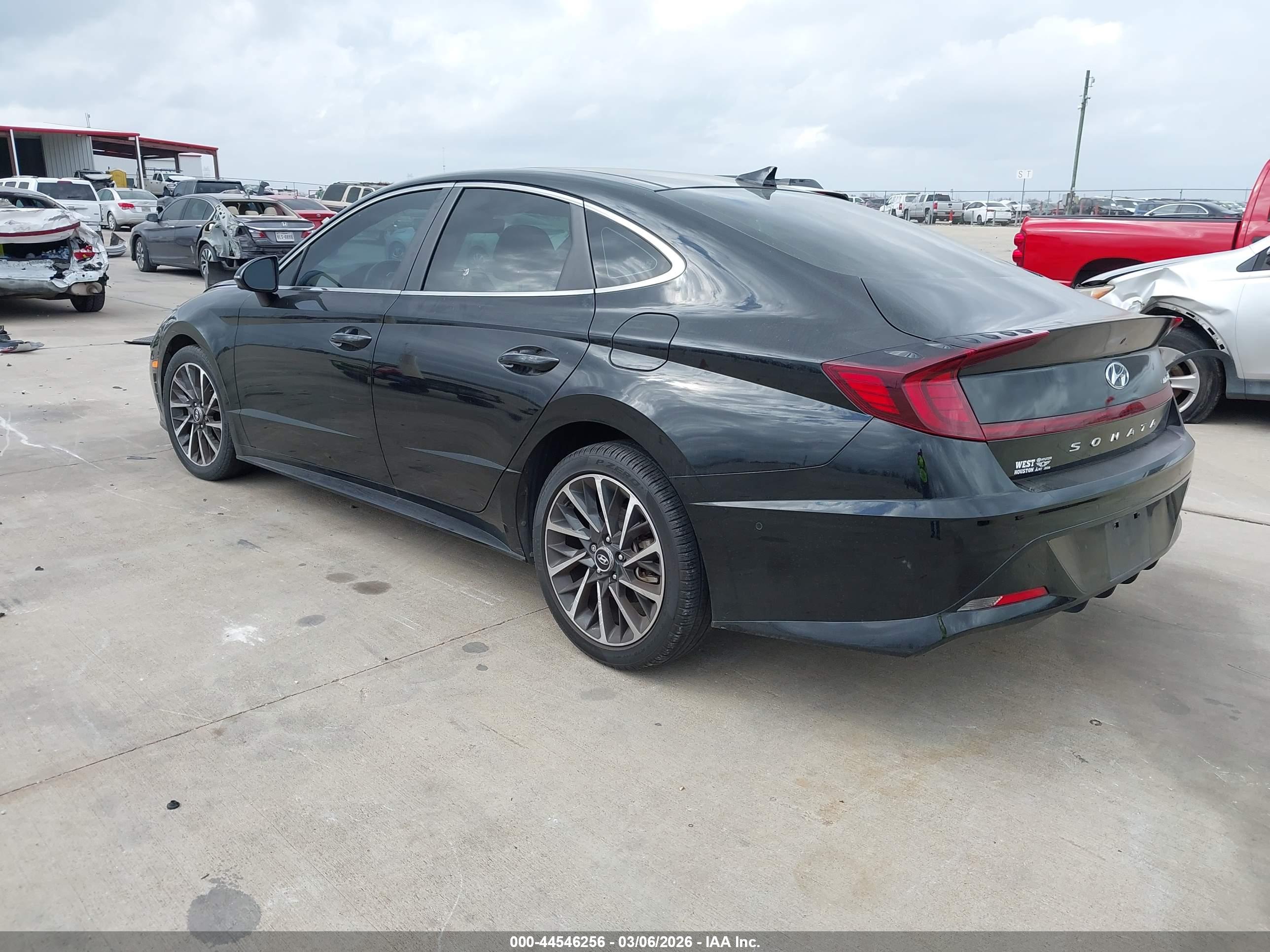 HYUNDAI SONATA image 3