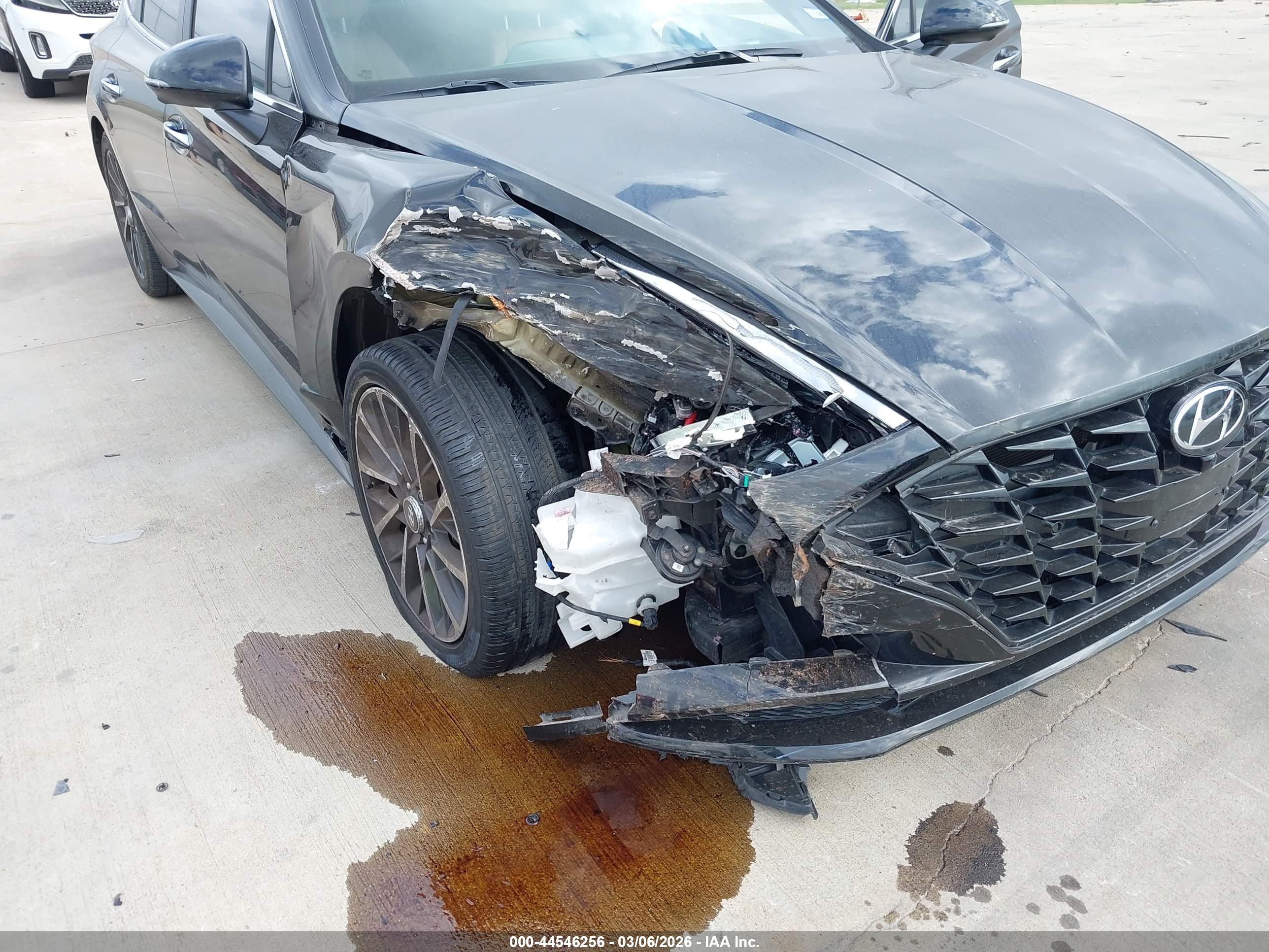 HYUNDAI SONATA image 6