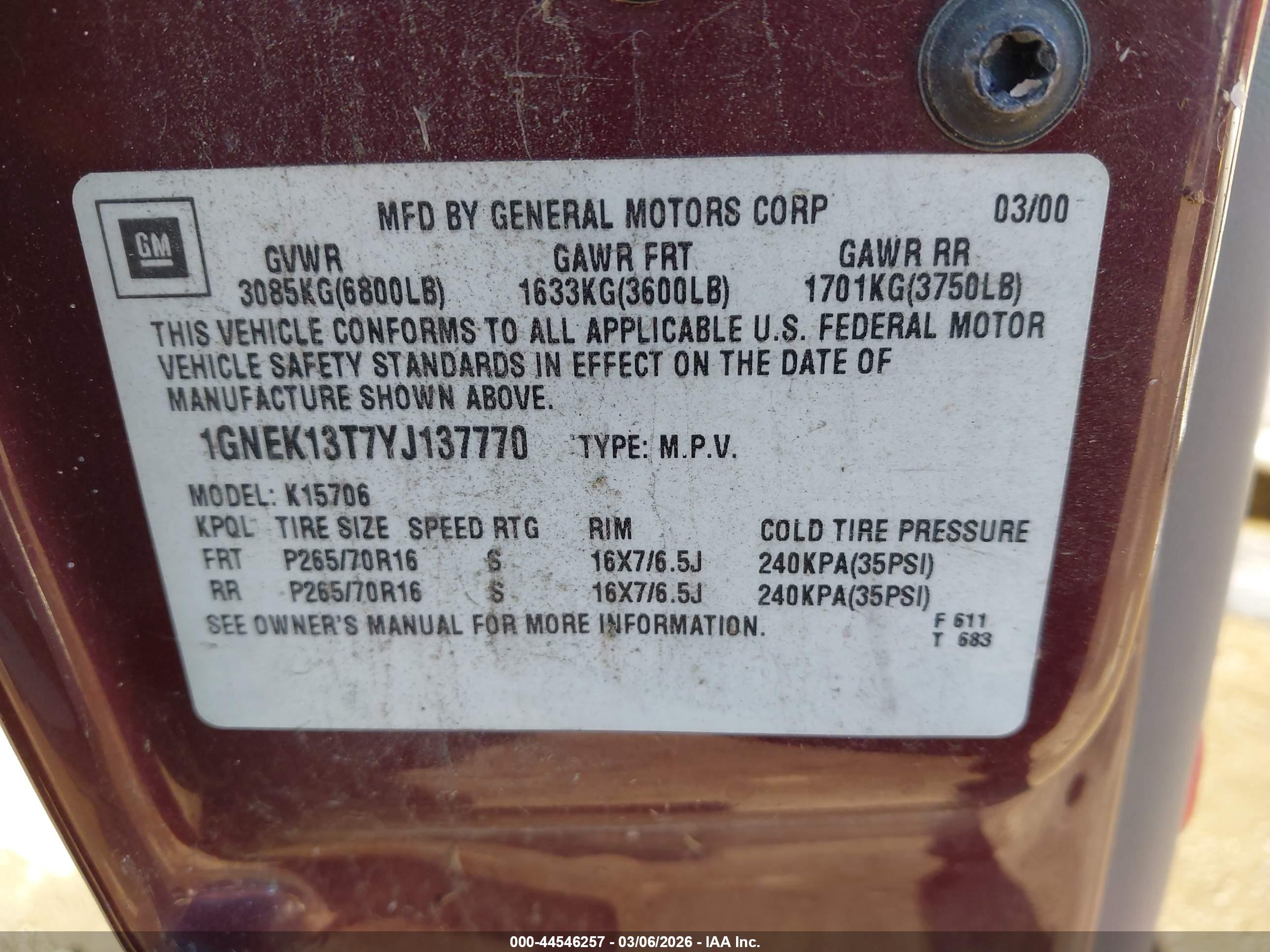 CHEVROLET TAHOE image 9