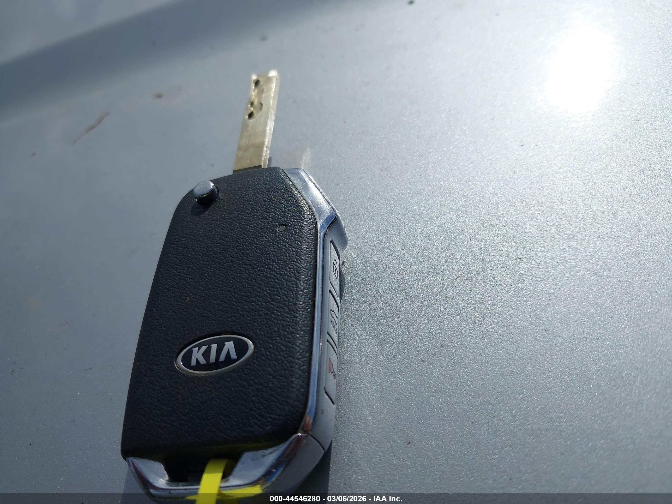 KIA SOUL image 11