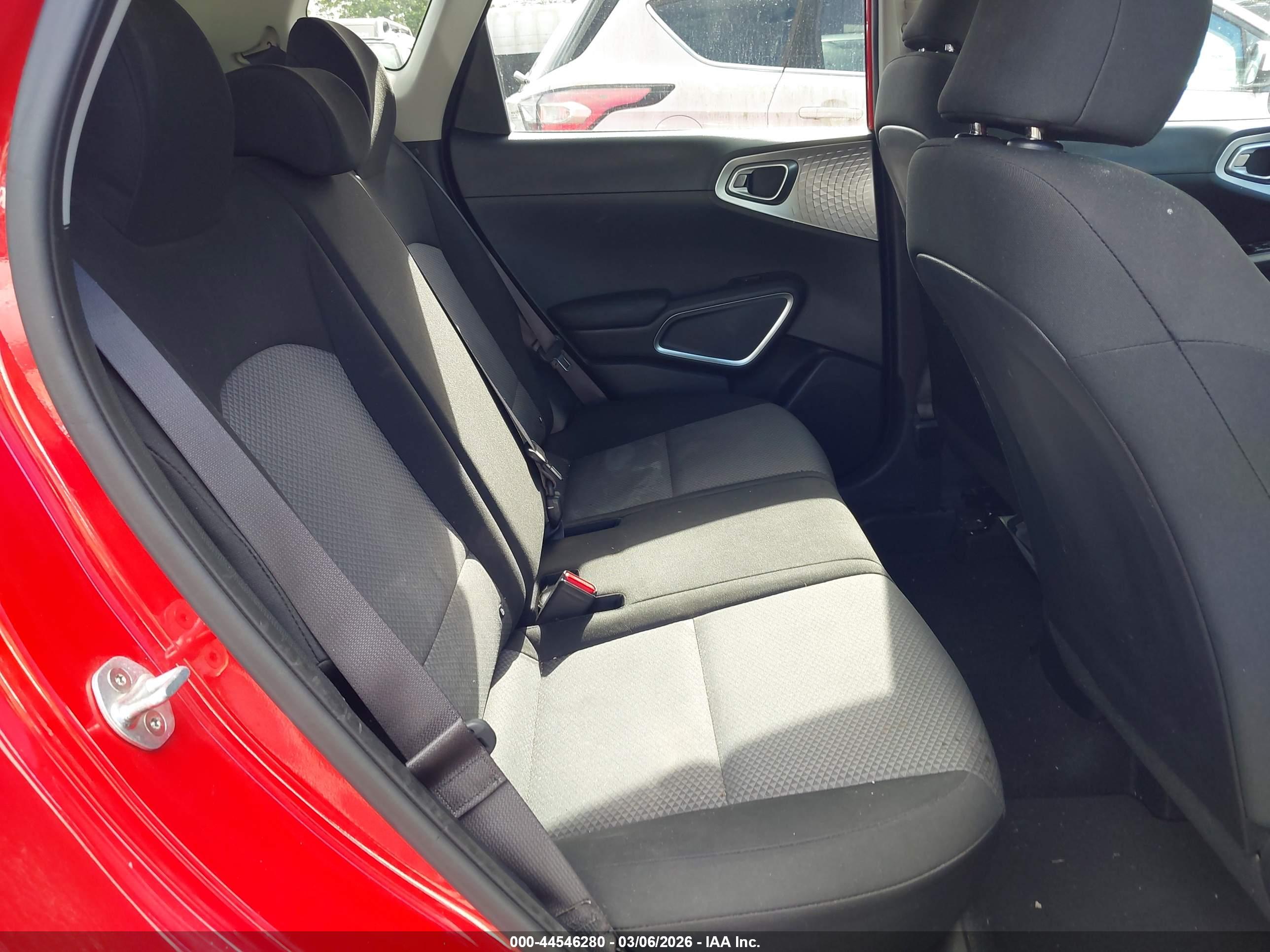 KIA SOUL image 8