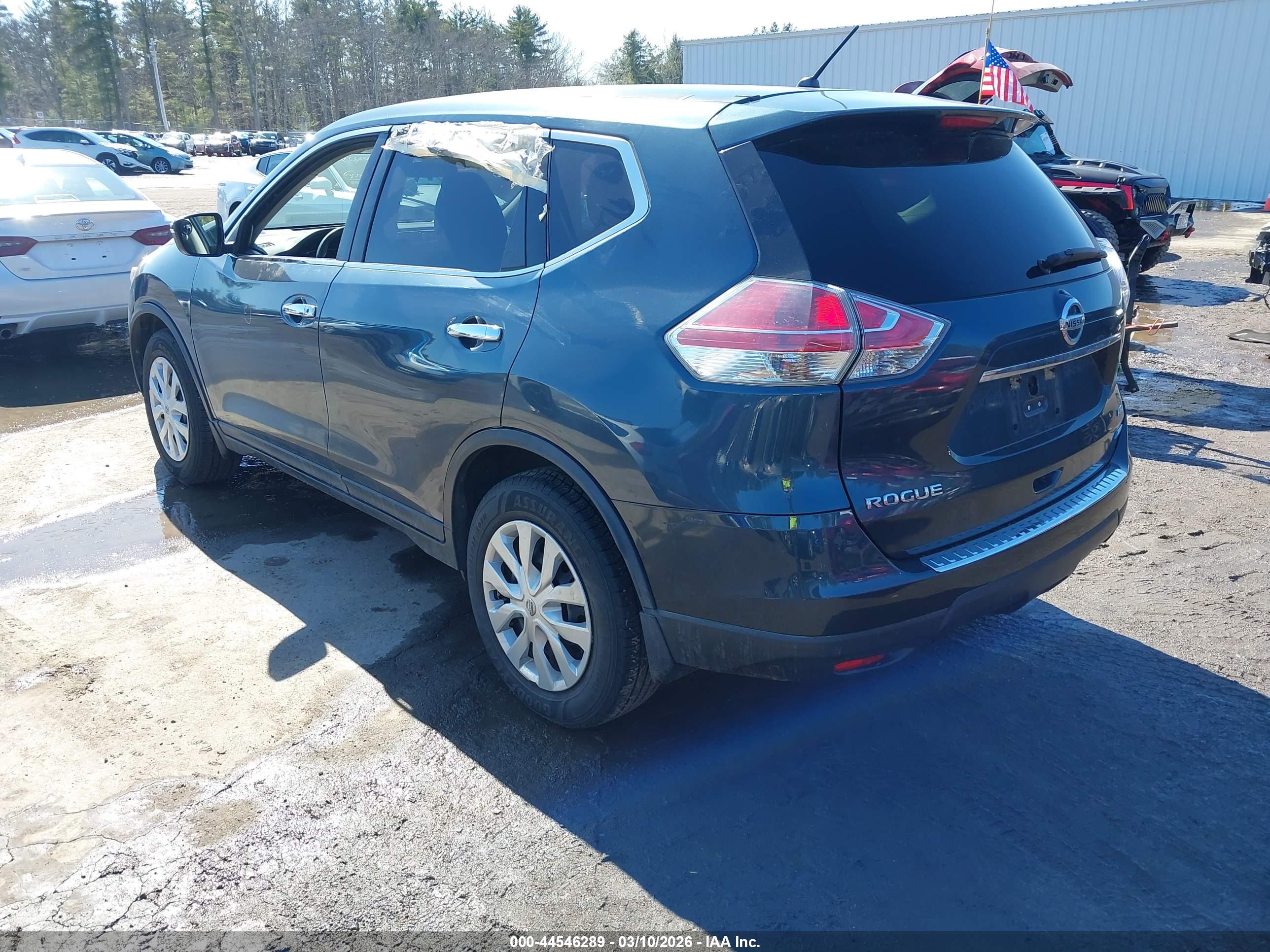 NISSAN ROGUE image 3