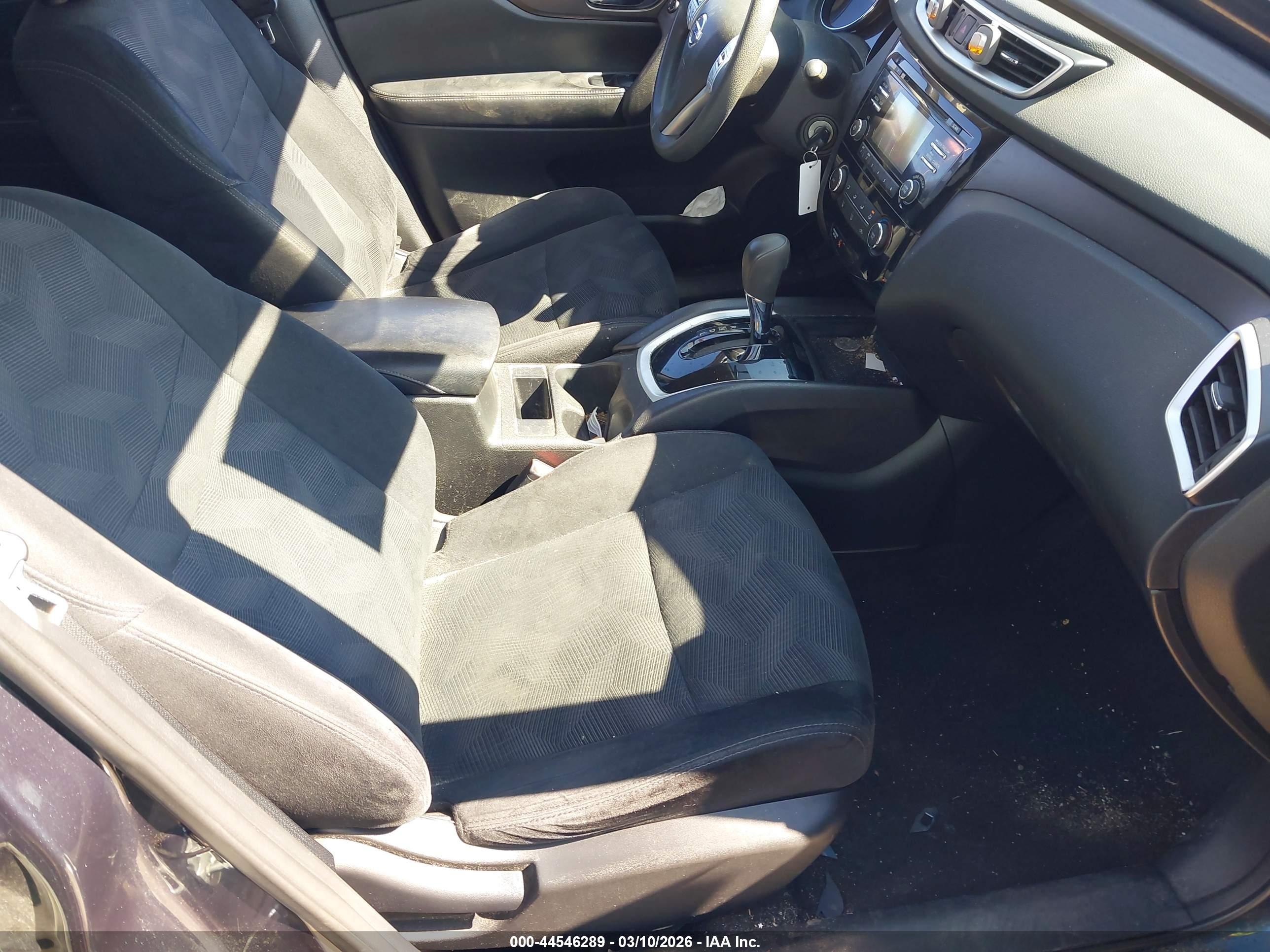 NISSAN ROGUE image 5
