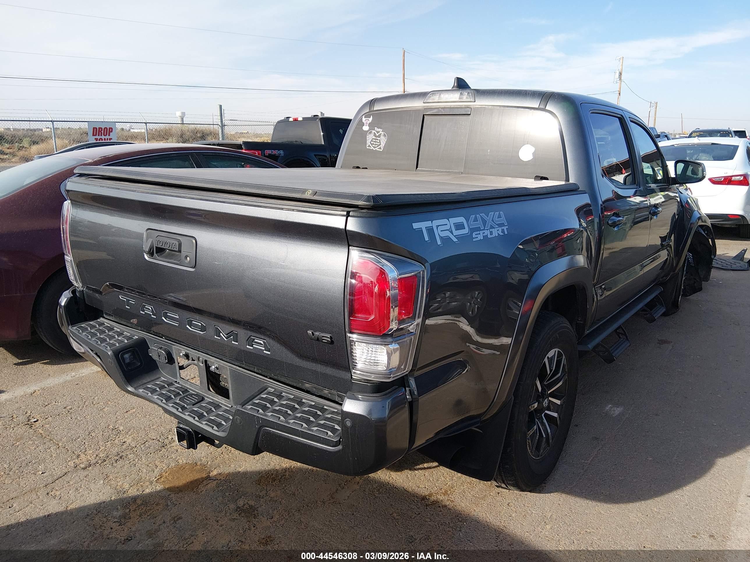 TOYOTA TACOMA image 4