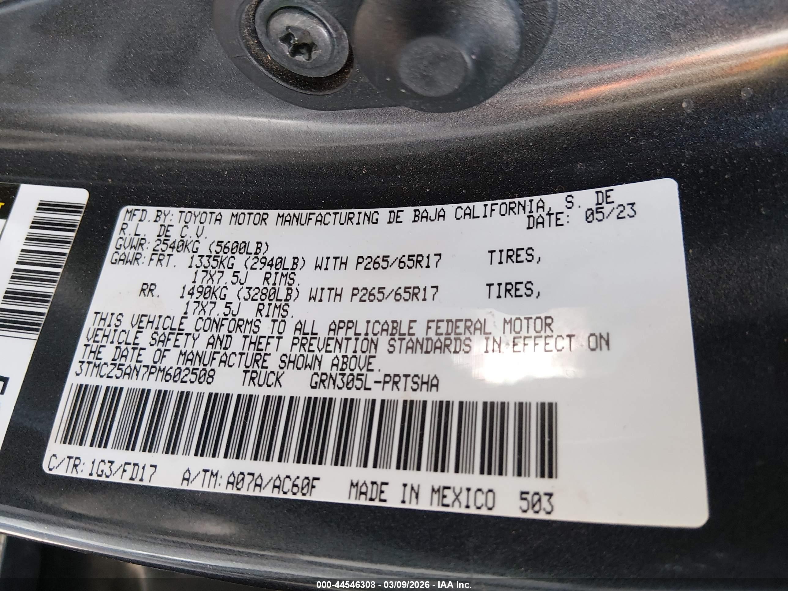 TOYOTA TACOMA image 9