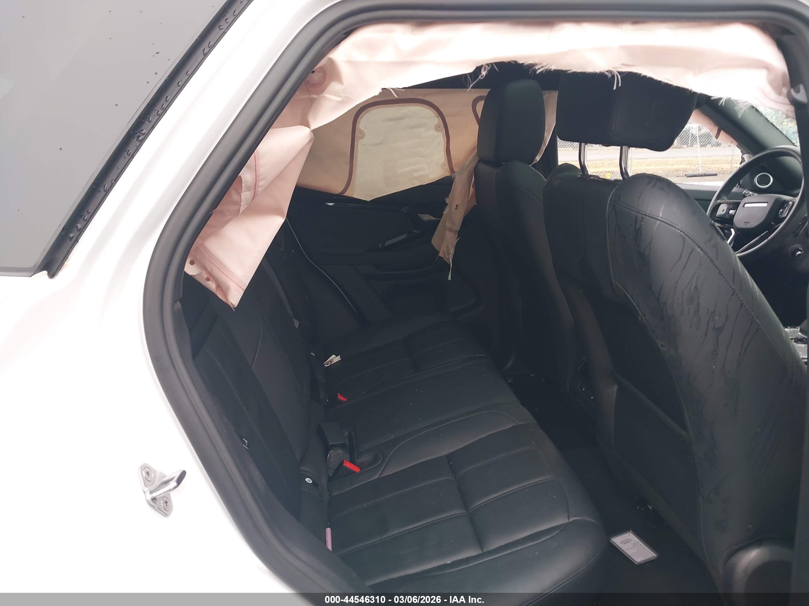 LAND ROVER image 8