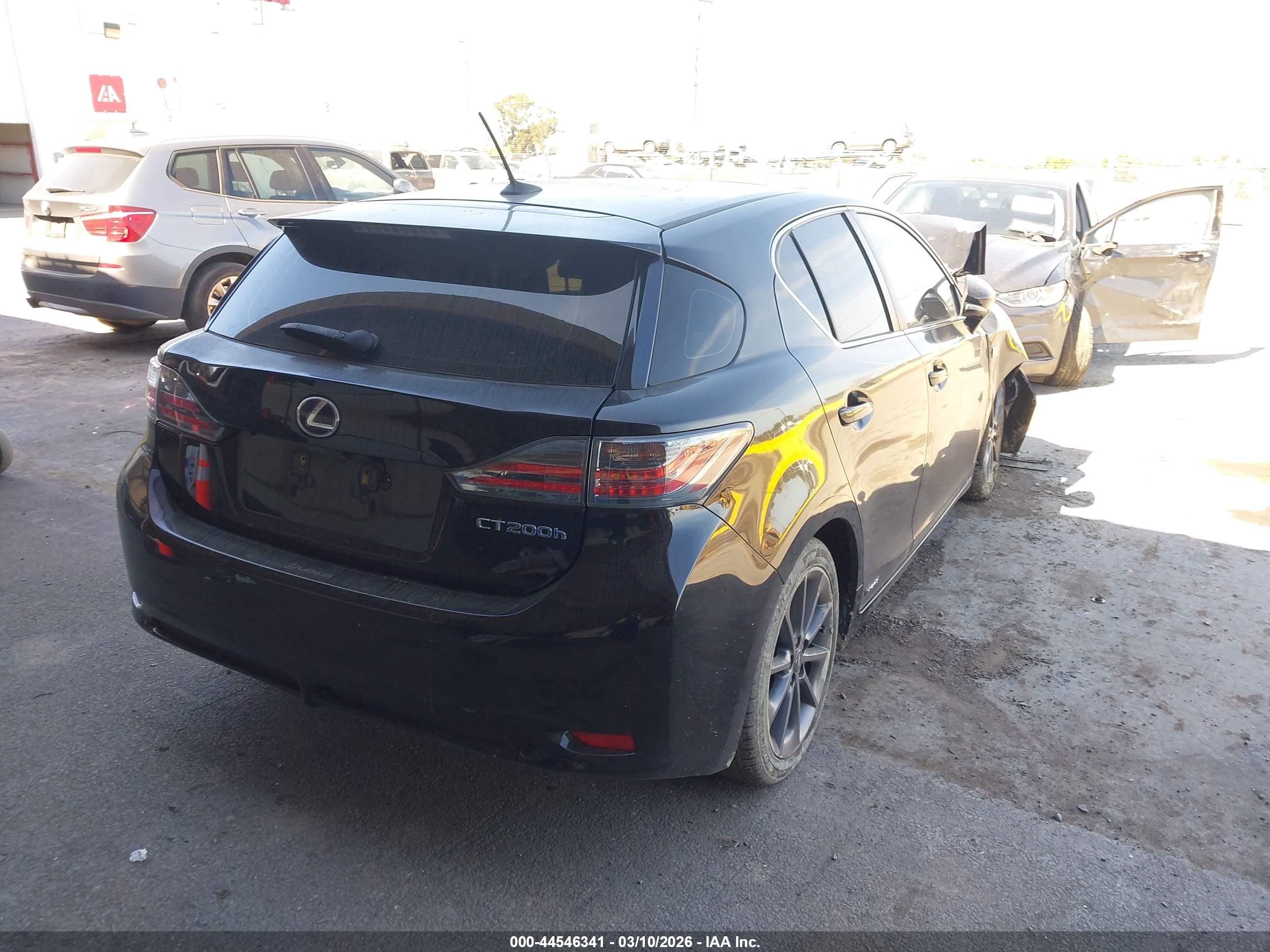 LEXUS CT image 4