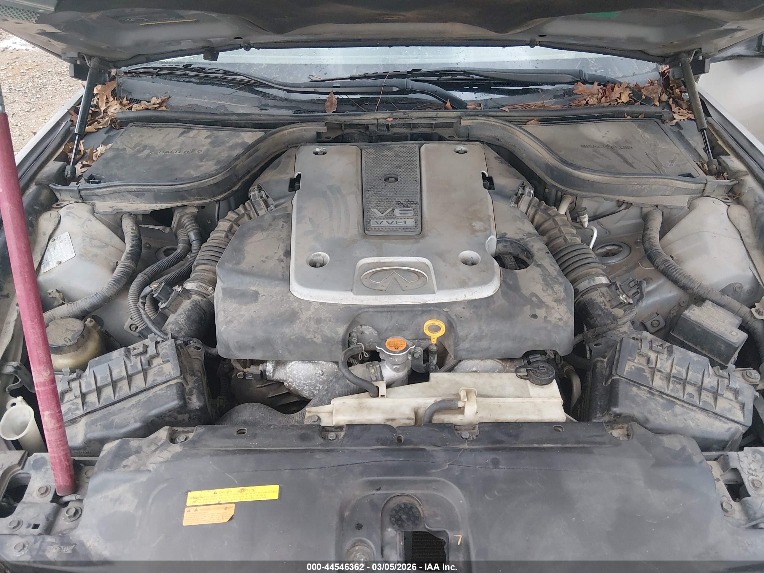 INFINITI G37 image 10