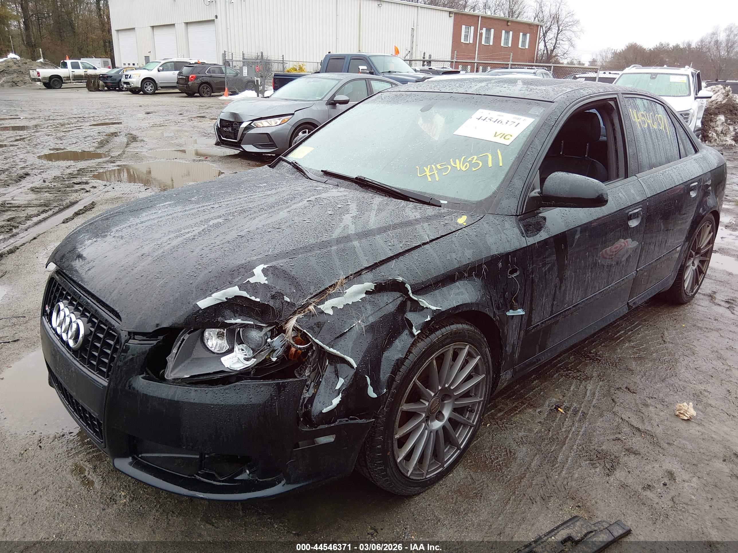 AUDI A4 image 2