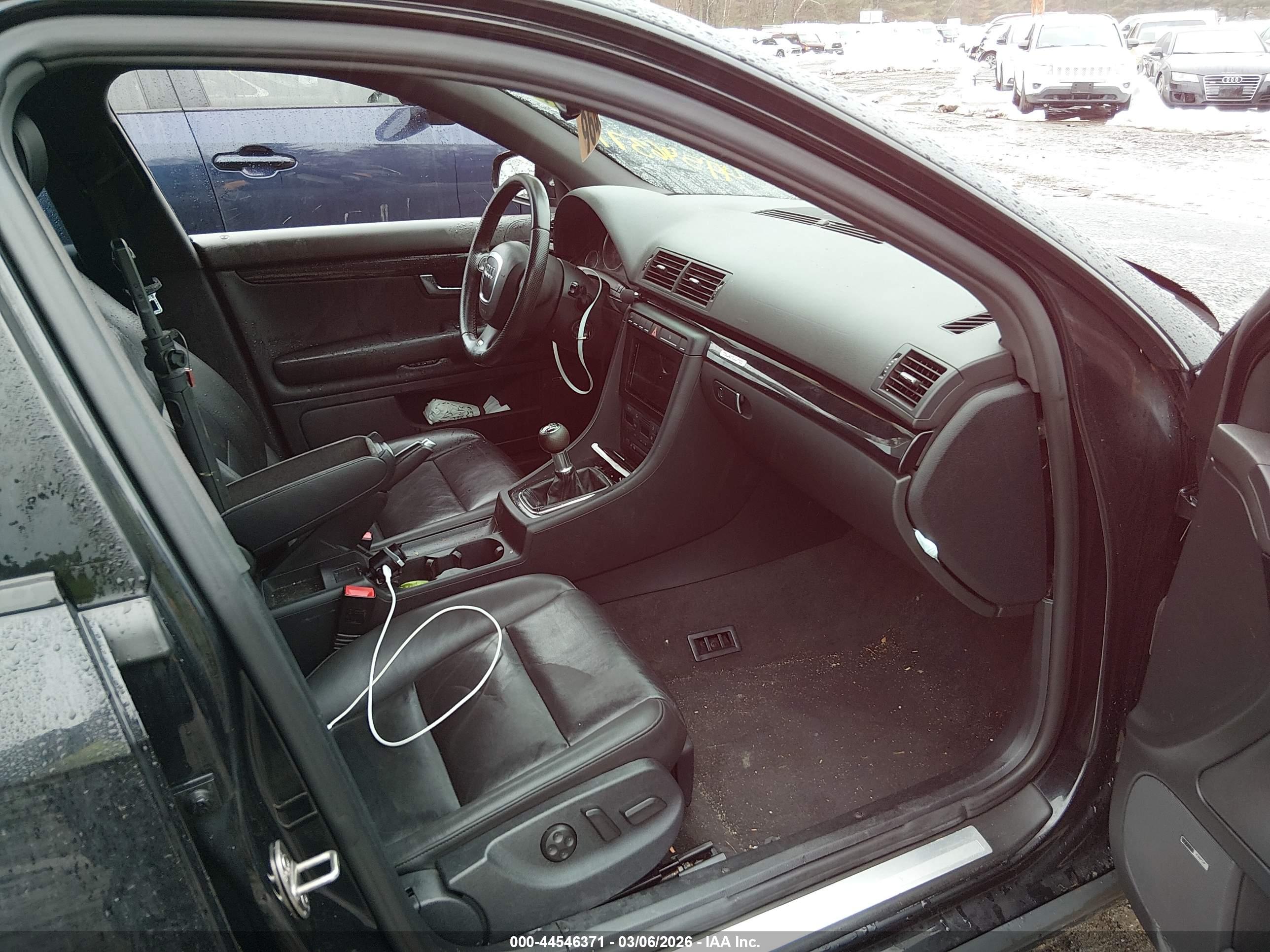 AUDI A4 image 5
