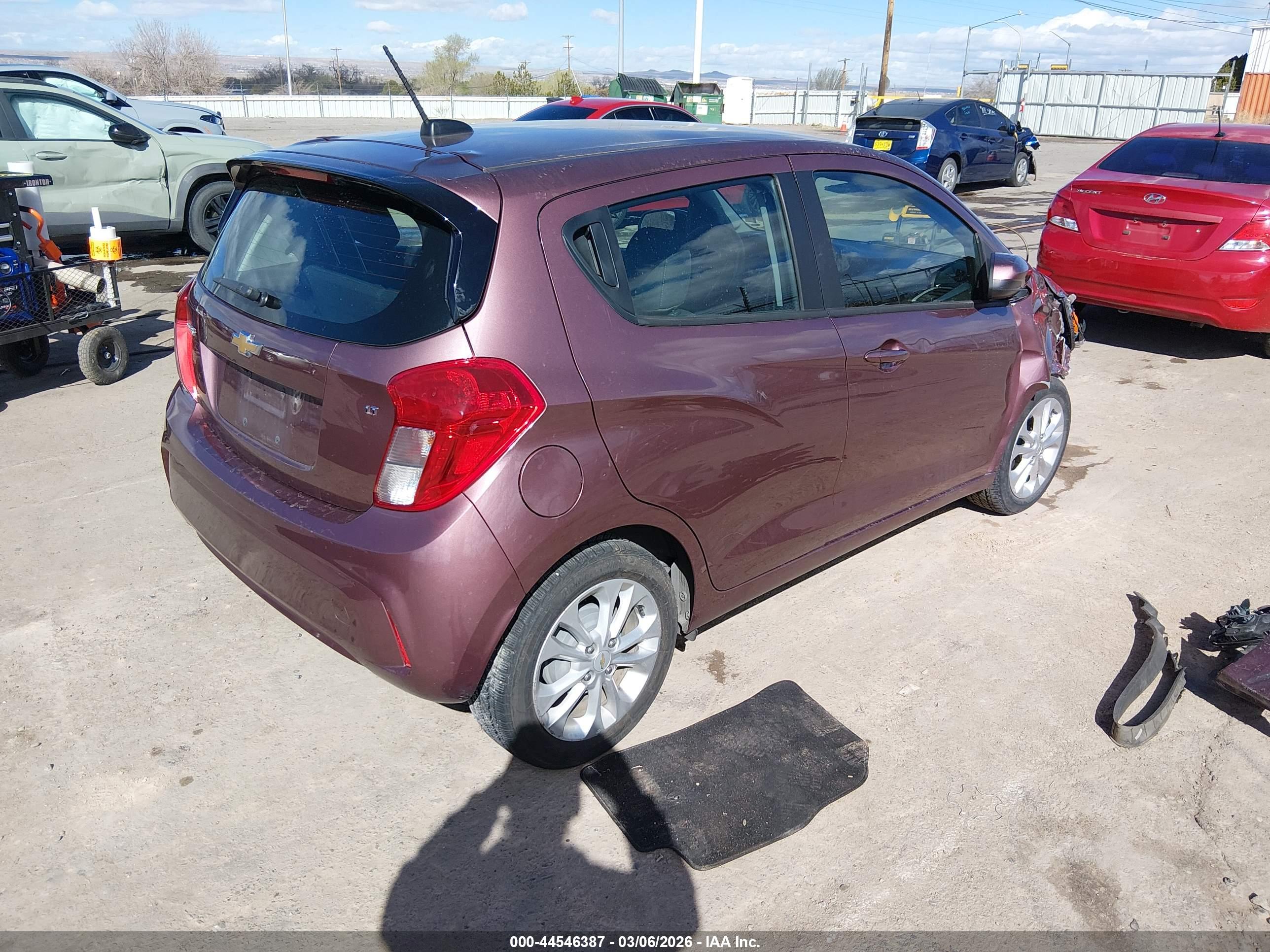 CHEVROLET SPARK image 4