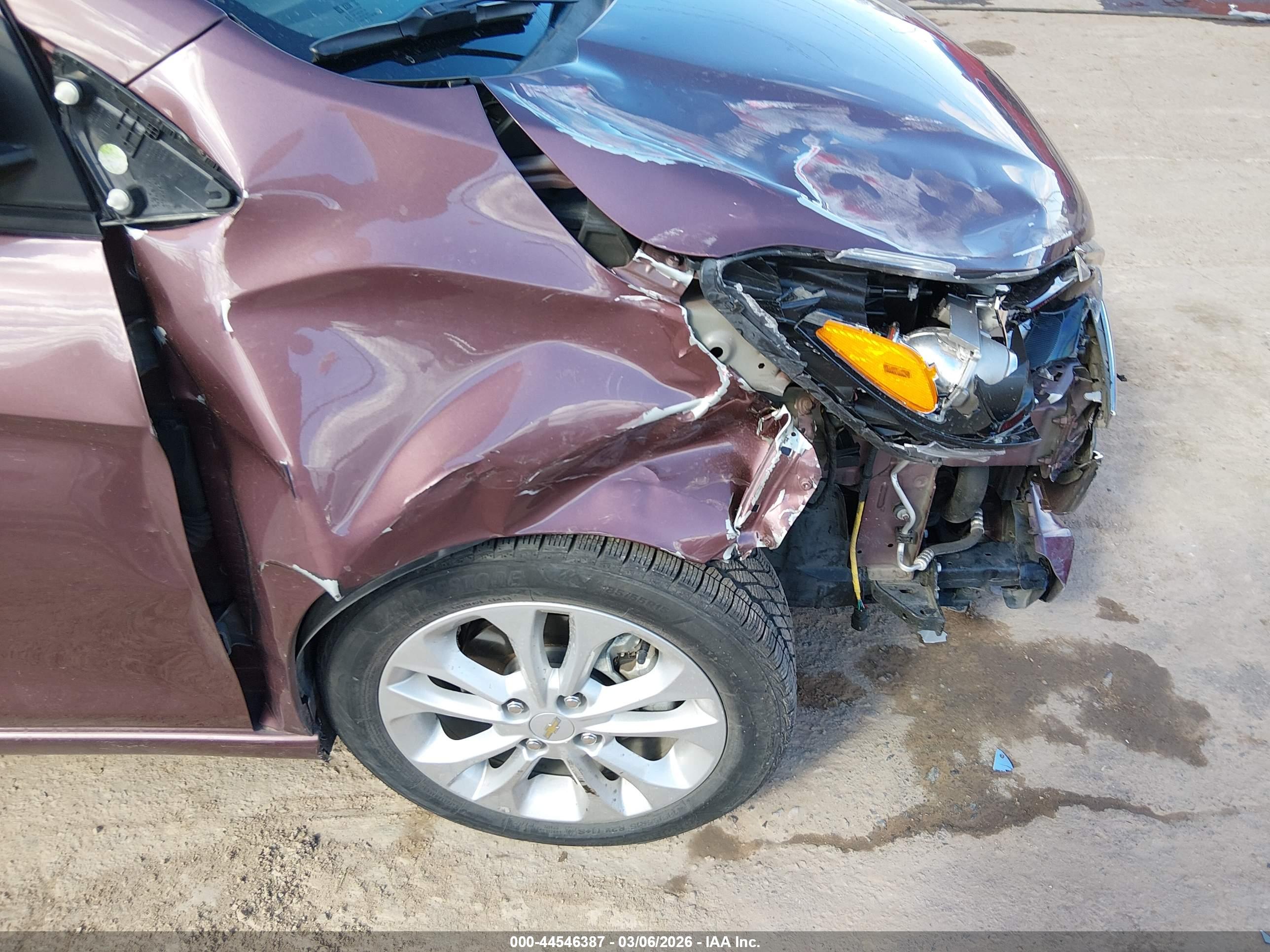 CHEVROLET SPARK image 6