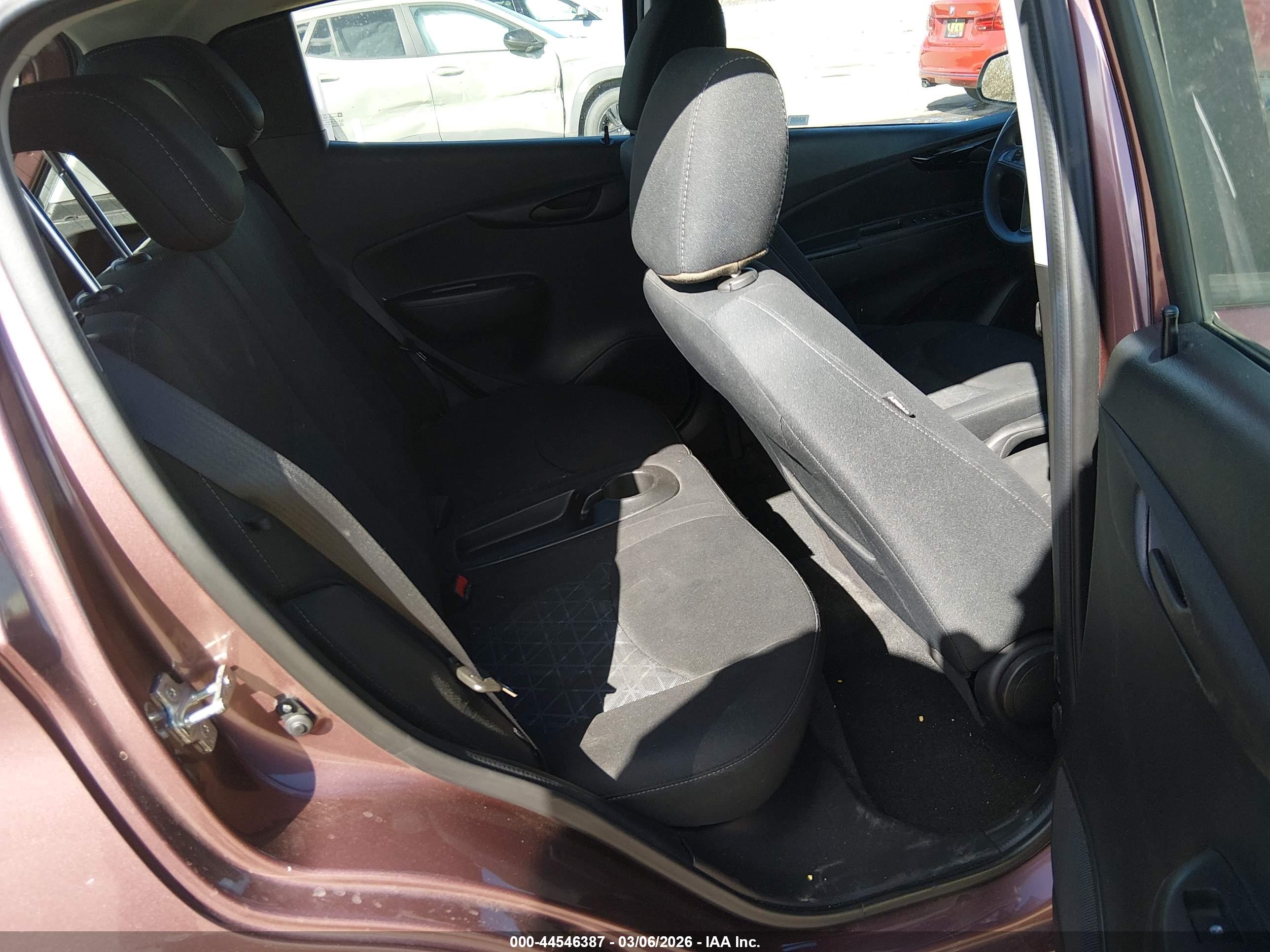 CHEVROLET SPARK image 8