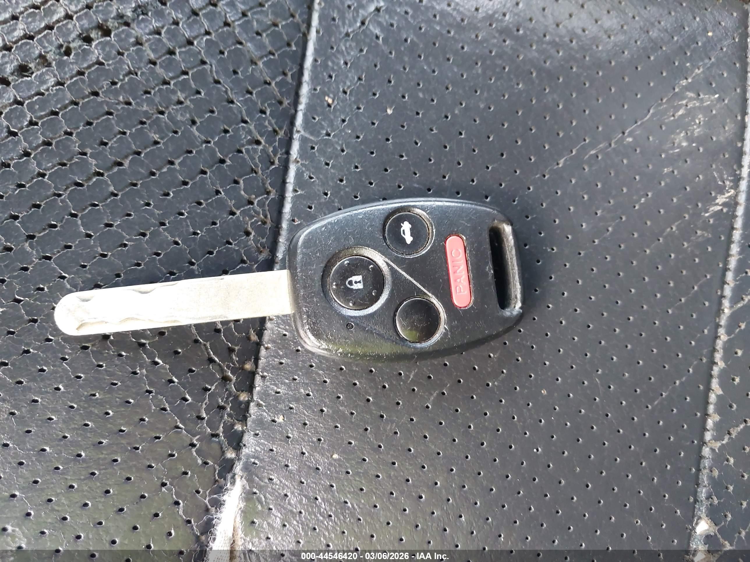 HONDA CR-V image 11