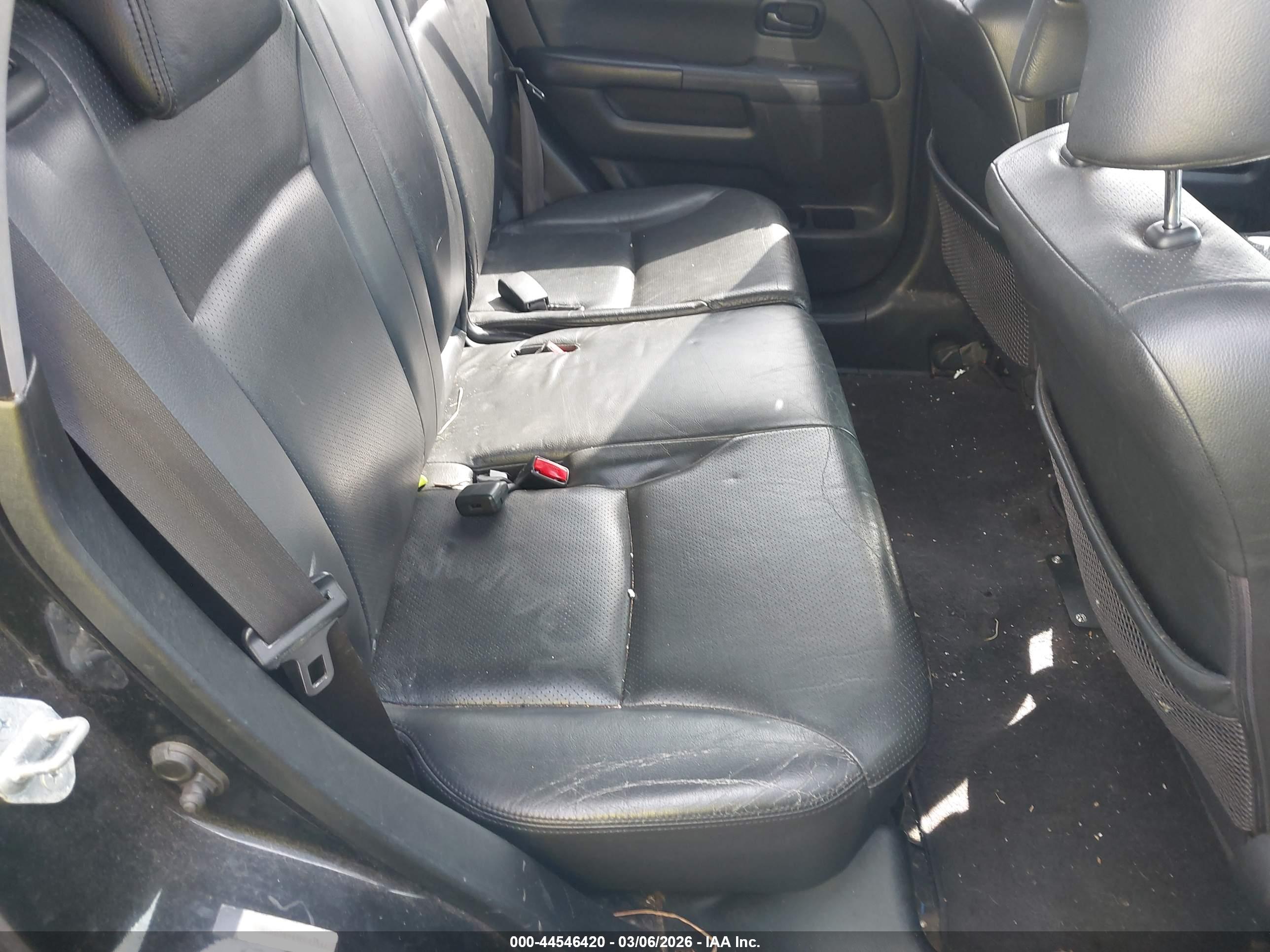 HONDA CR-V image 8