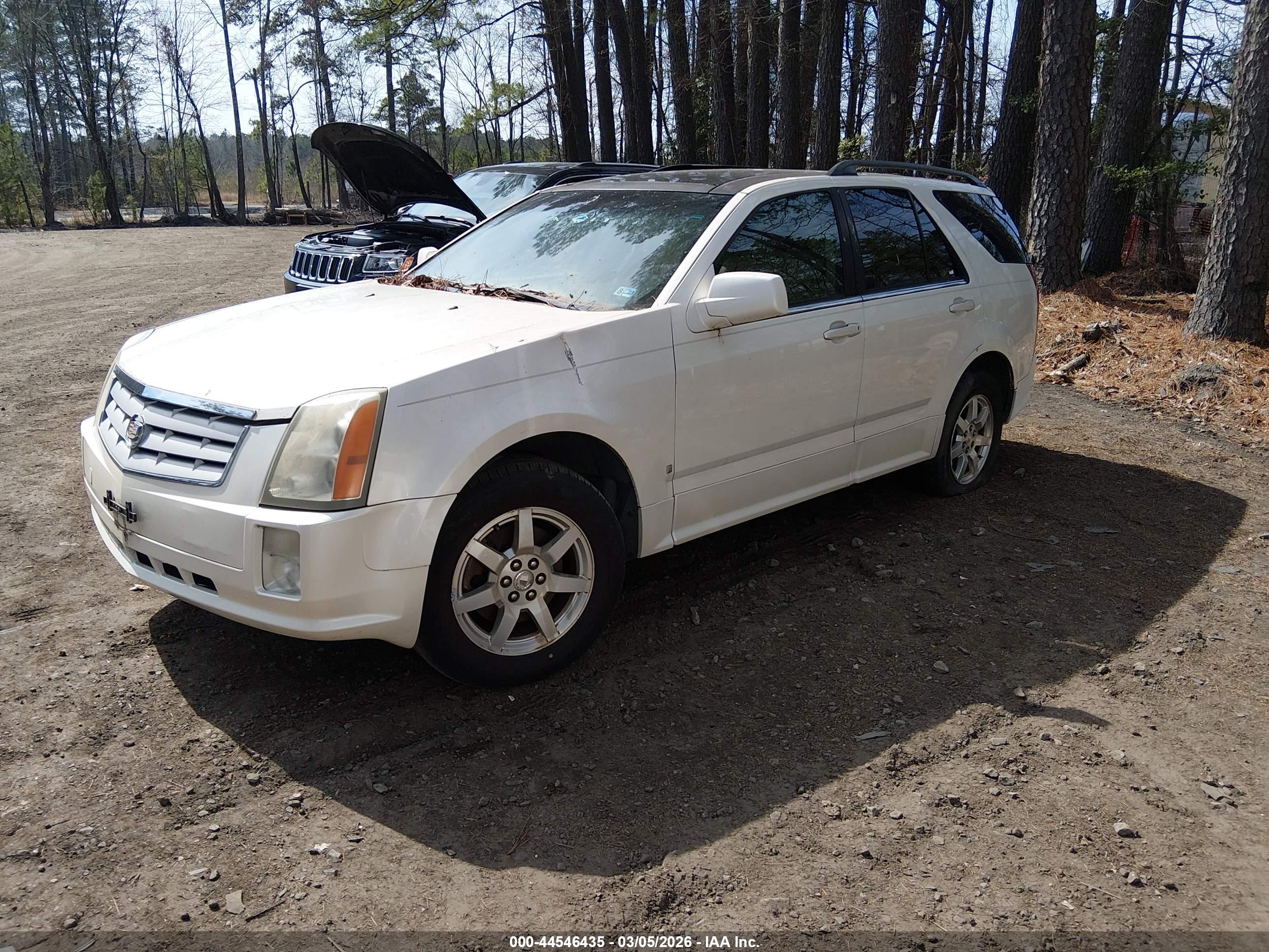CADILLAC SRX image 2