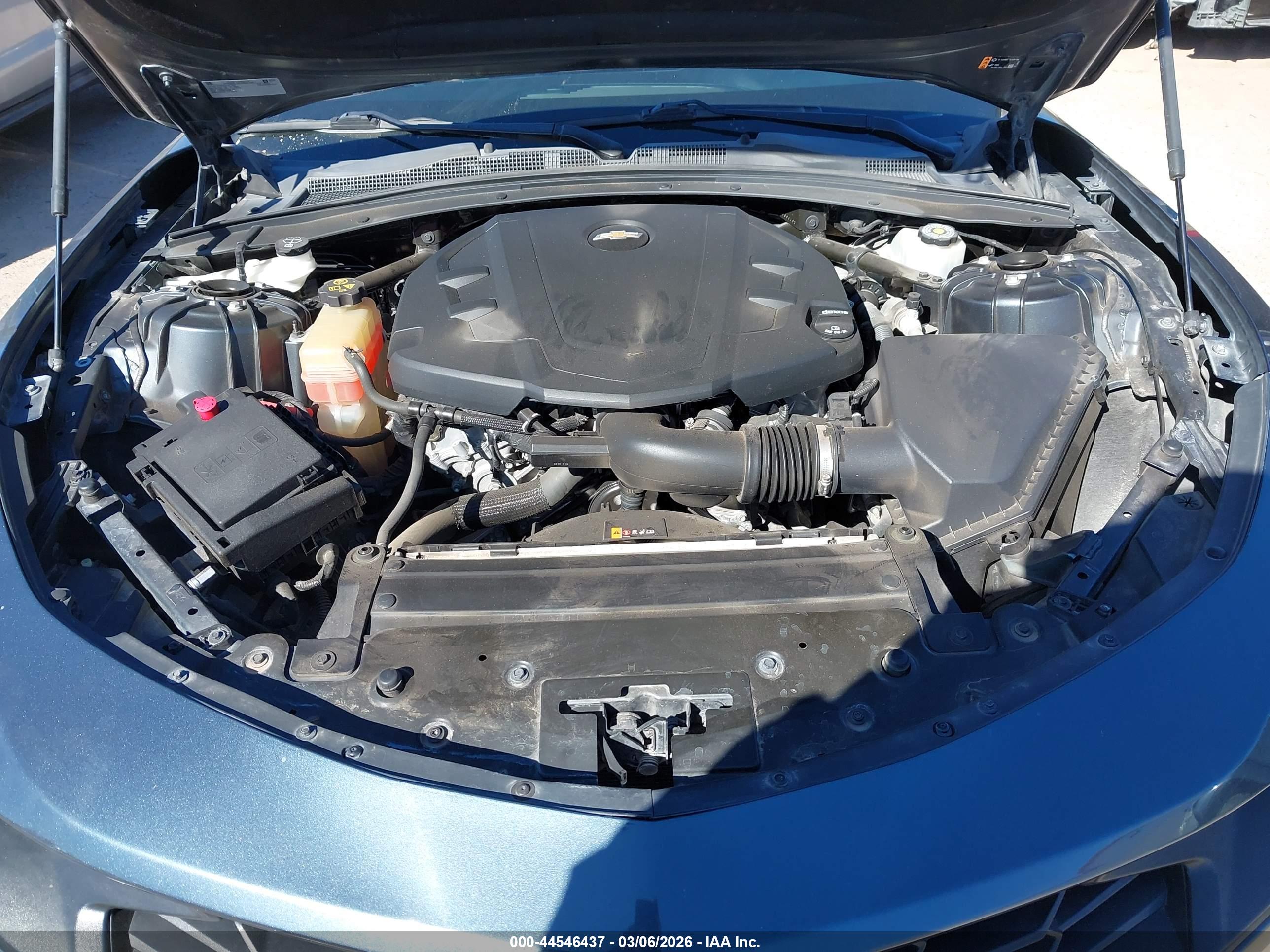 CHEVROLET CAMARO image 10