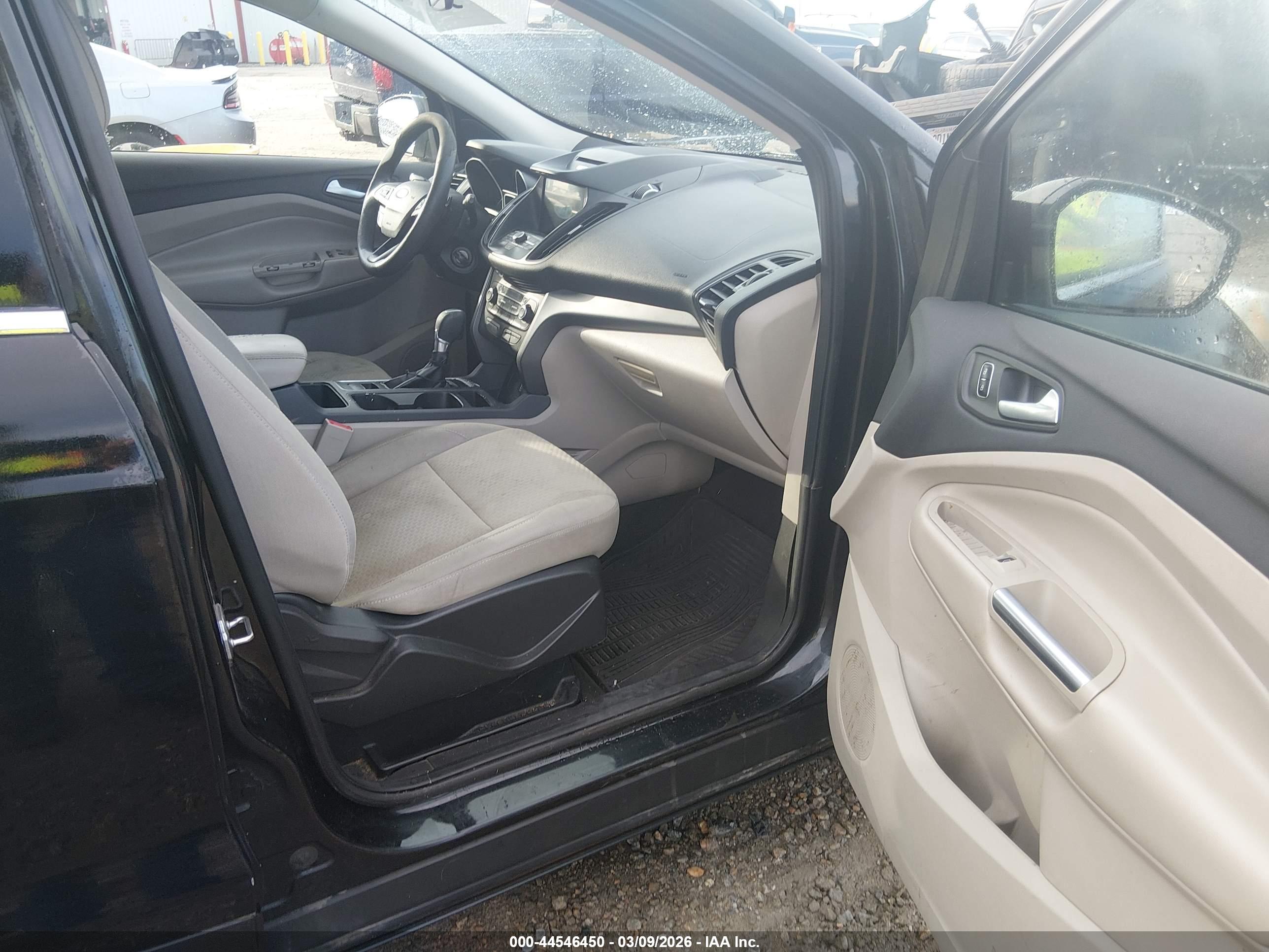 FORD ESCAPE image 5
