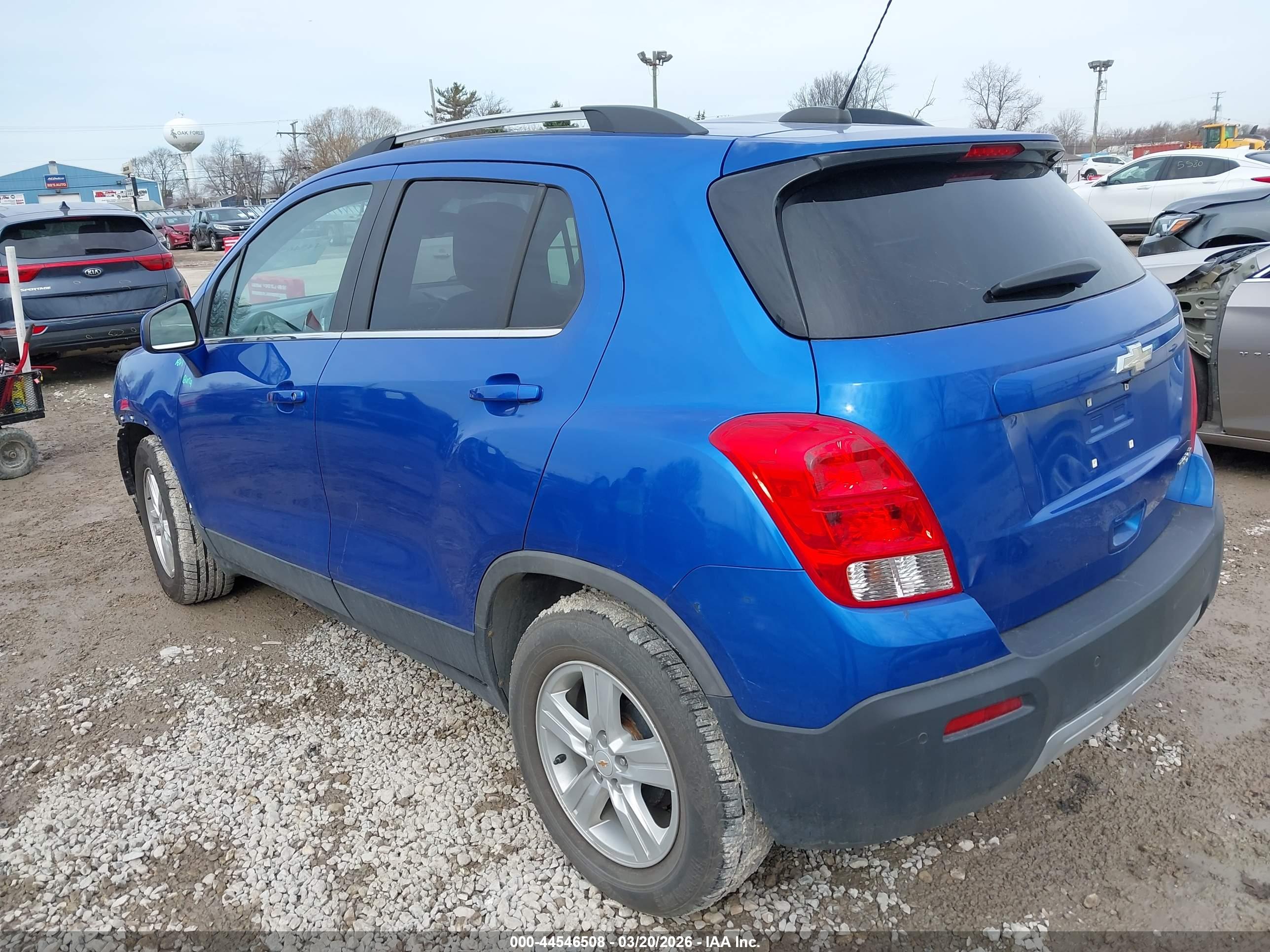 CHEVROLET TRAX image 3