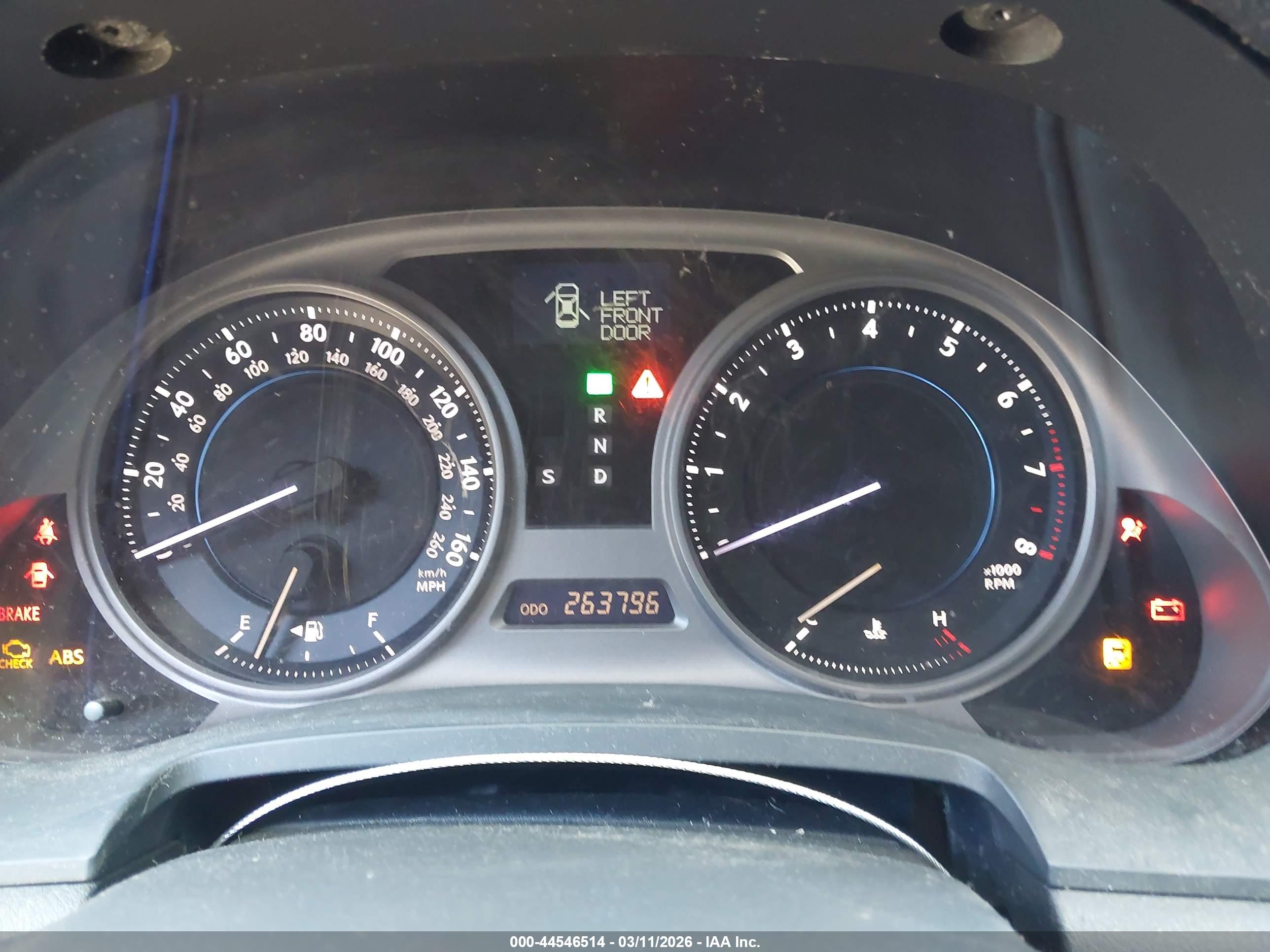 LEXUS IS image 7