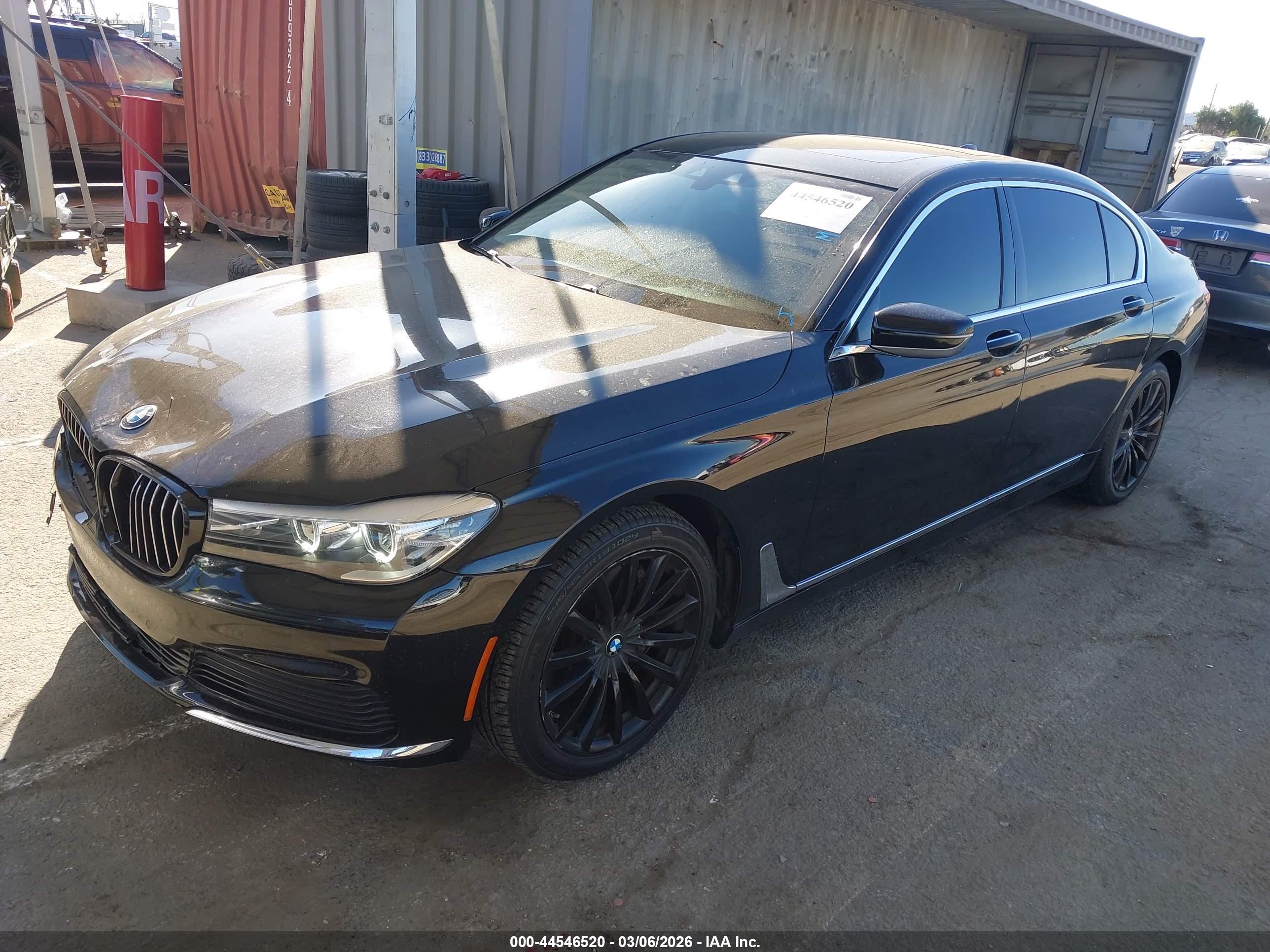 BMW 740I image 2