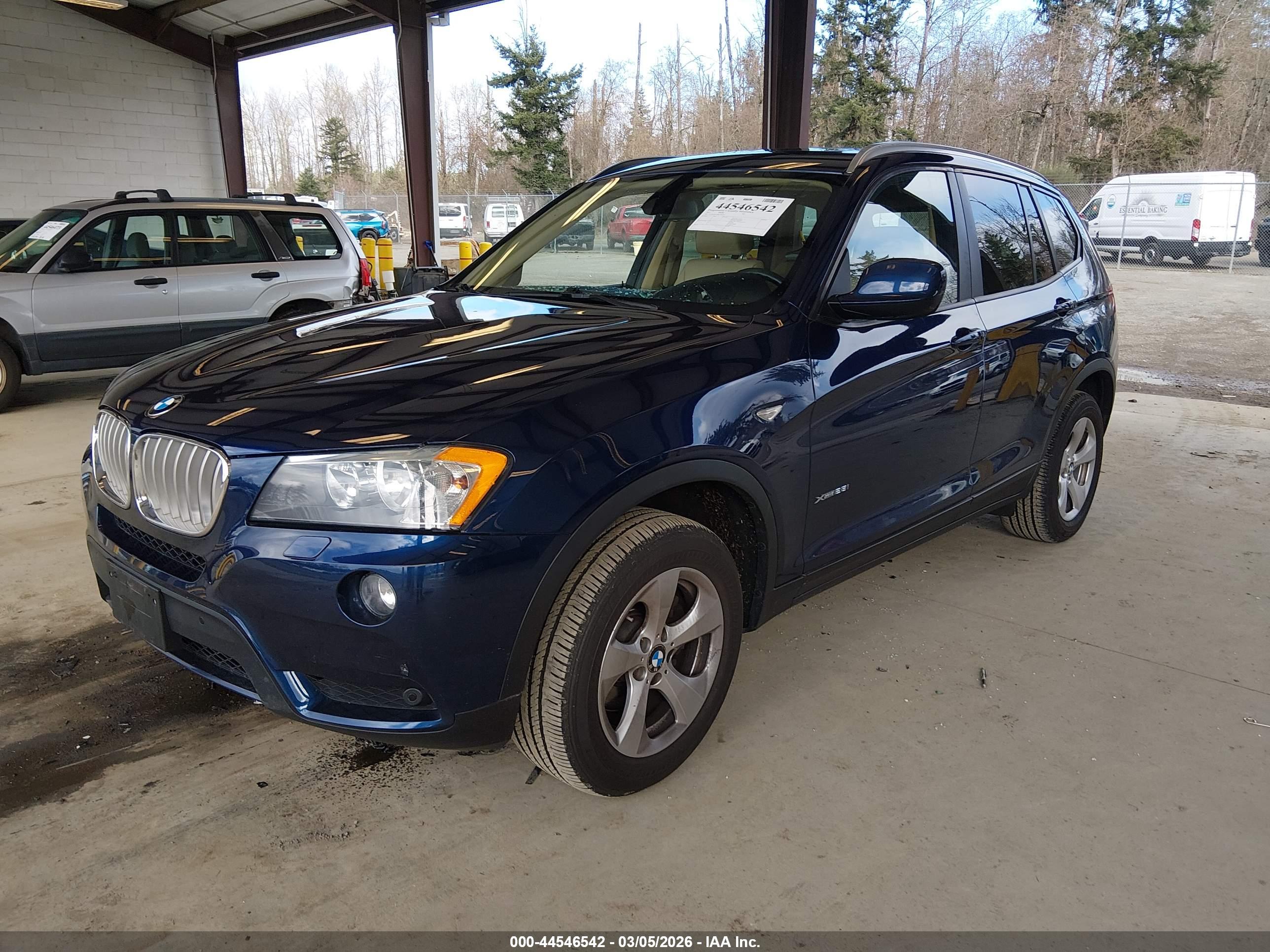 BMW X3 image 2