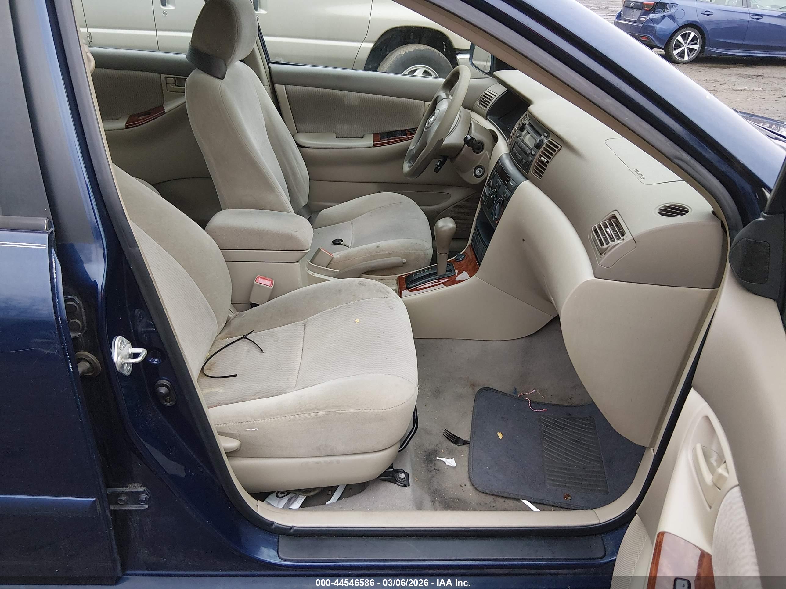 TOYOTA COROLLA image 5