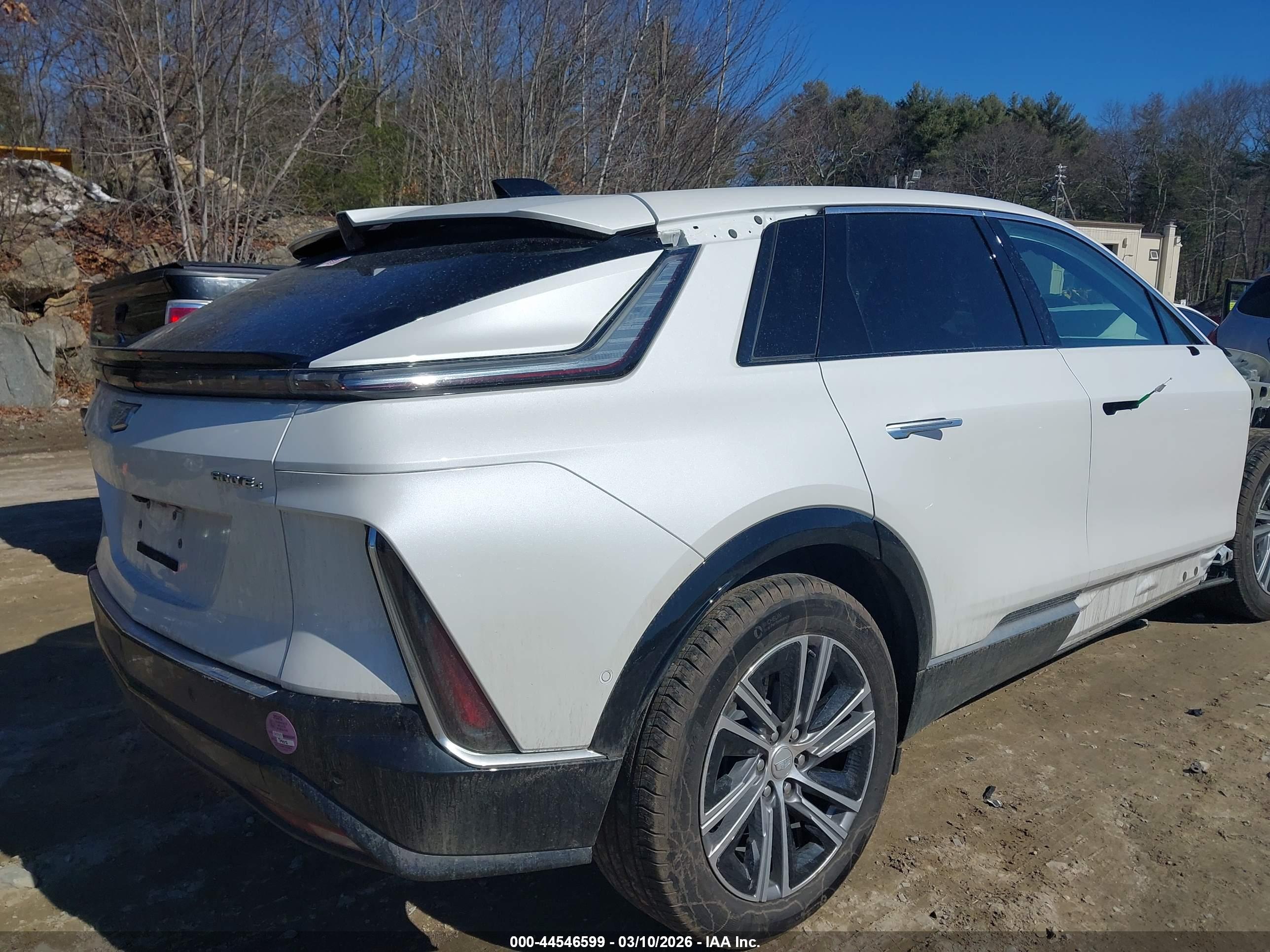 CADILLAC LYRIQ image 4