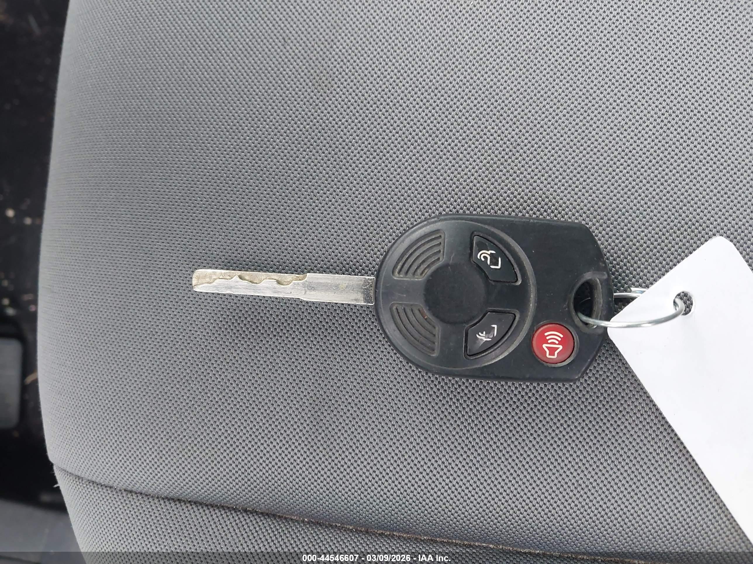 FORD ESCAPE image 11