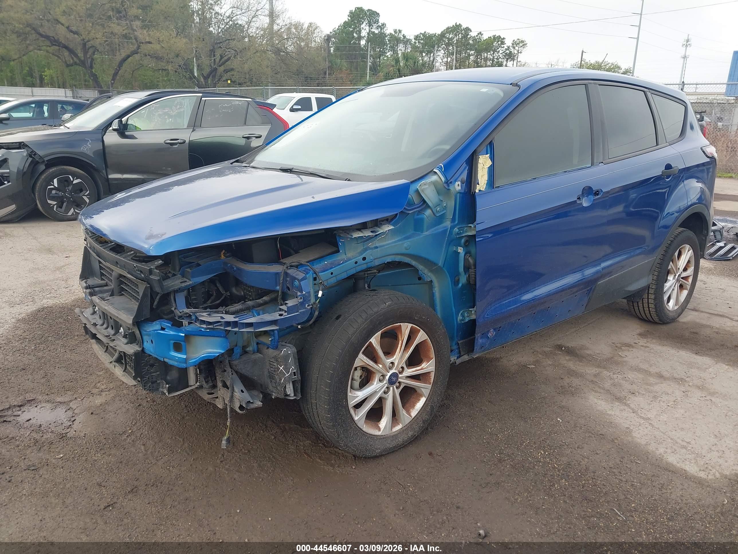 FORD ESCAPE image 6