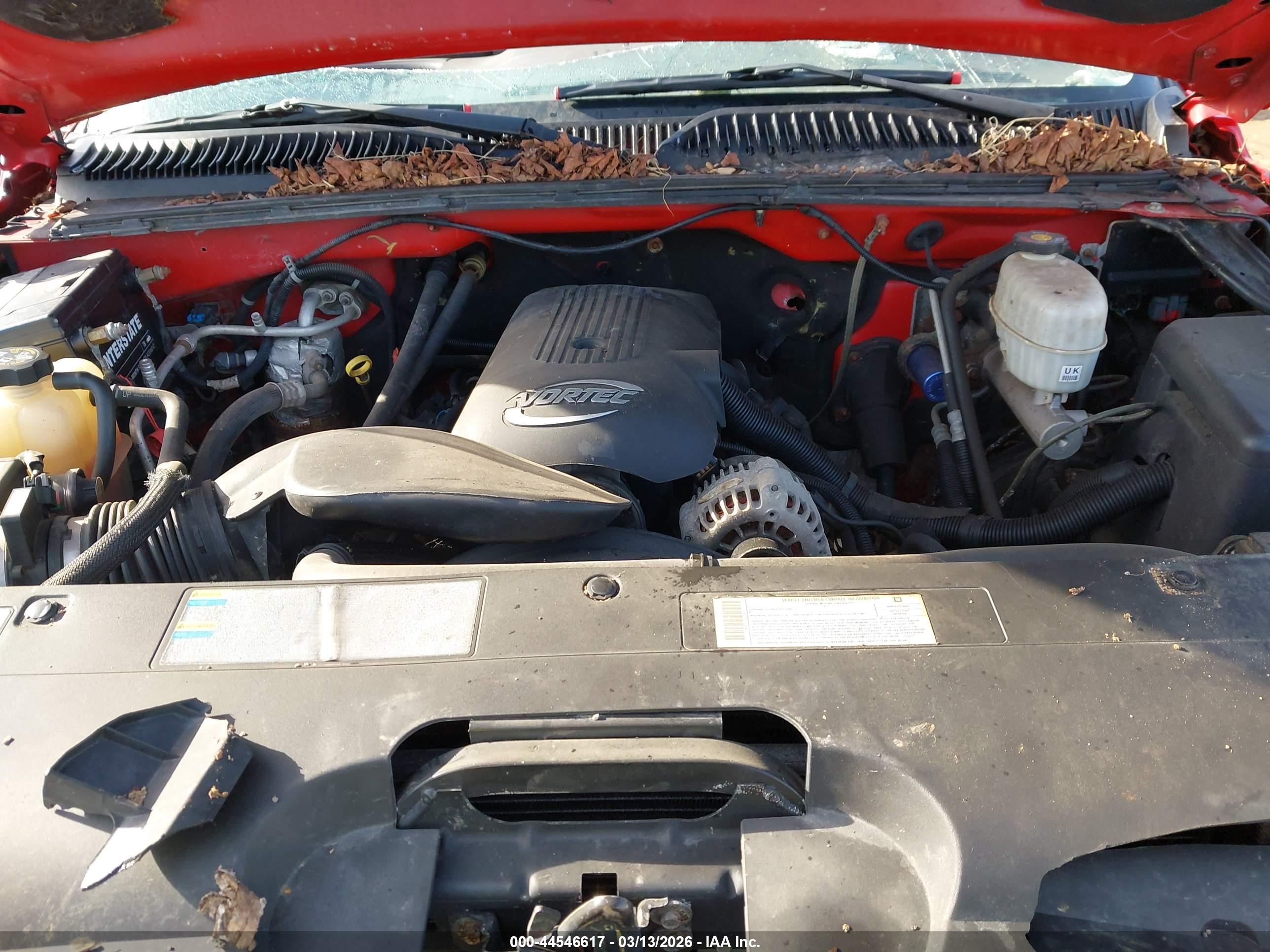 CHEVROLET SILVERADO image 10
