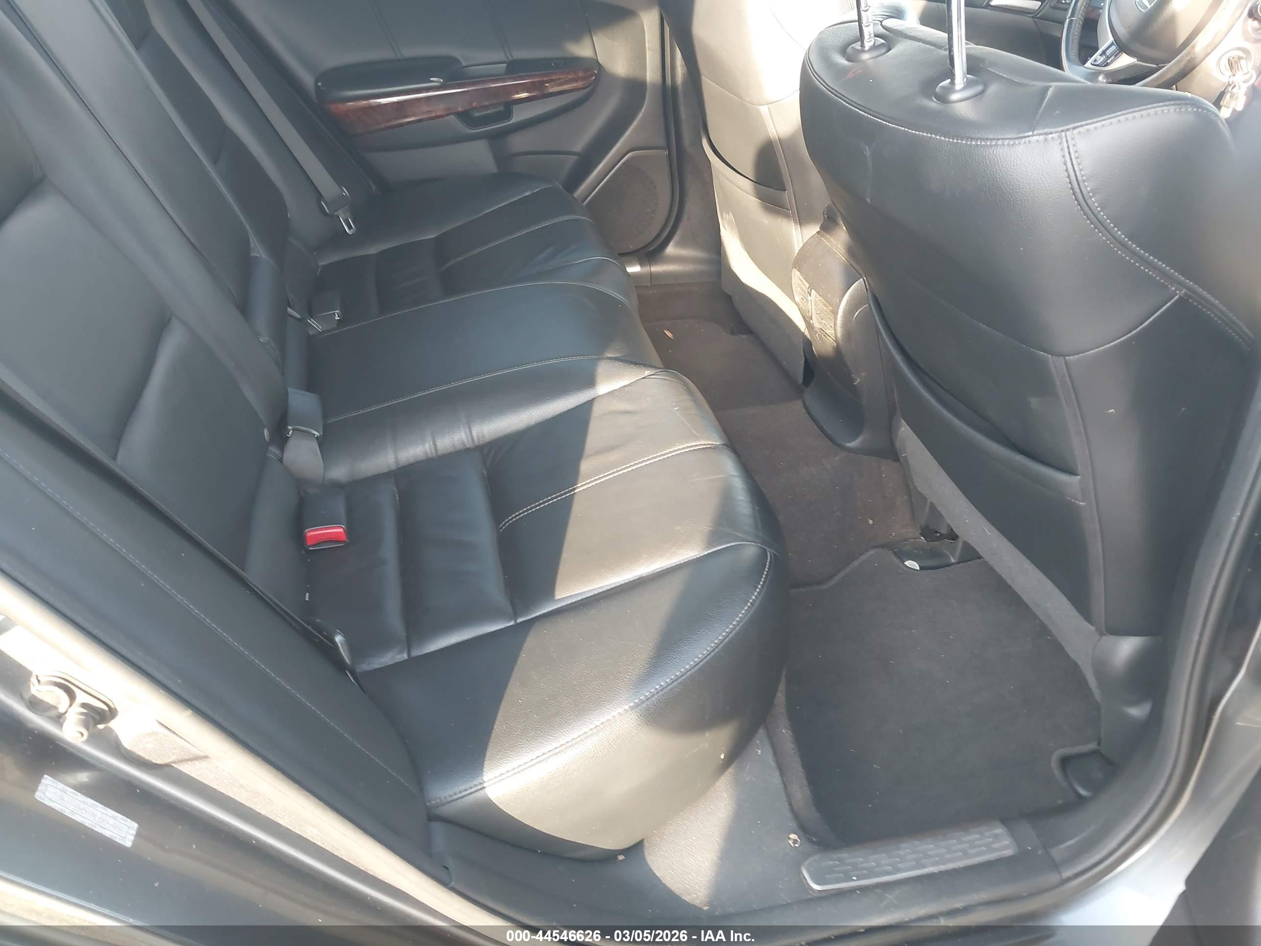 HONDA ACCORD image 8