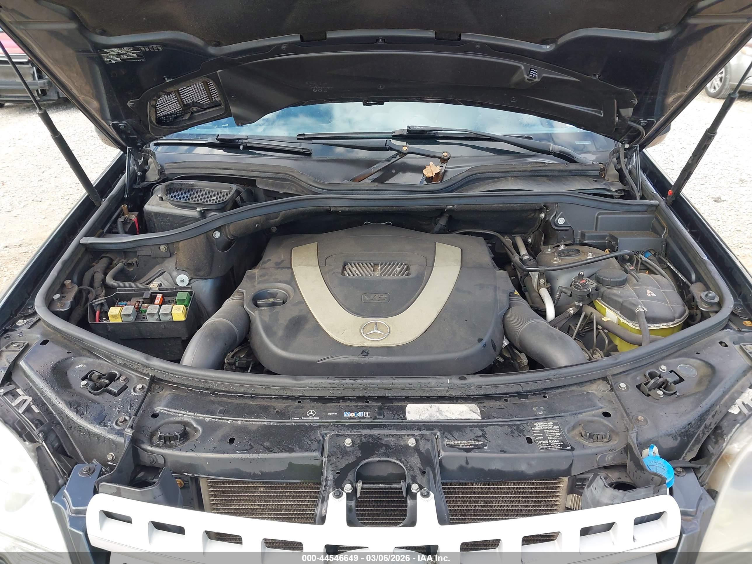 MERCEDES-BENZ ML image 10