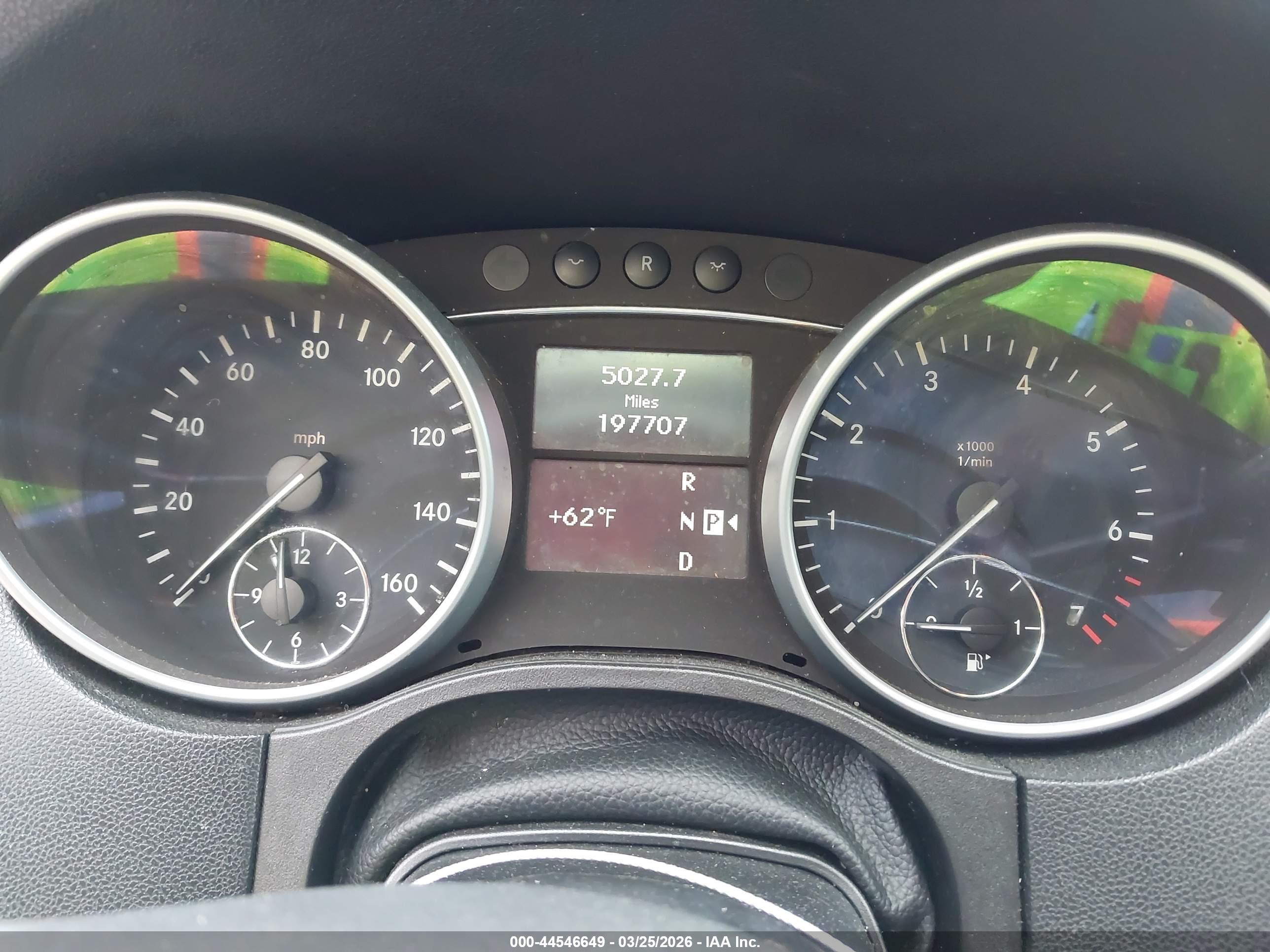 MERCEDES-BENZ ML image 7