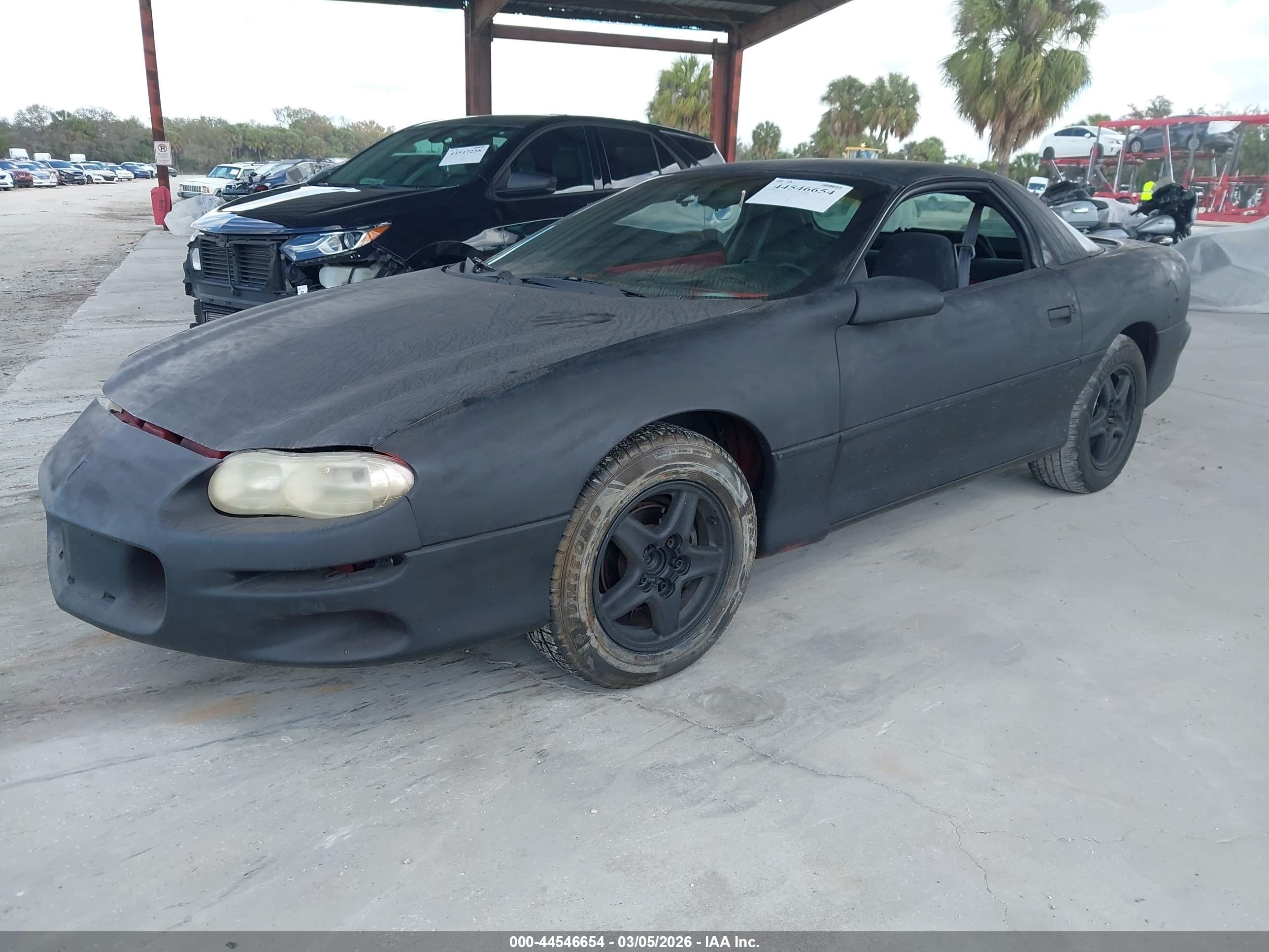 CHEVROLET CAMARO image 2
