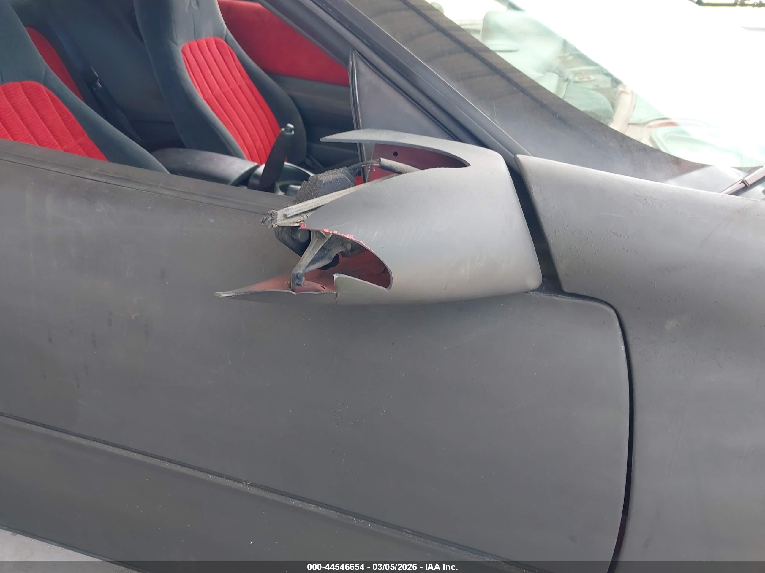 CHEVROLET CAMARO image 6