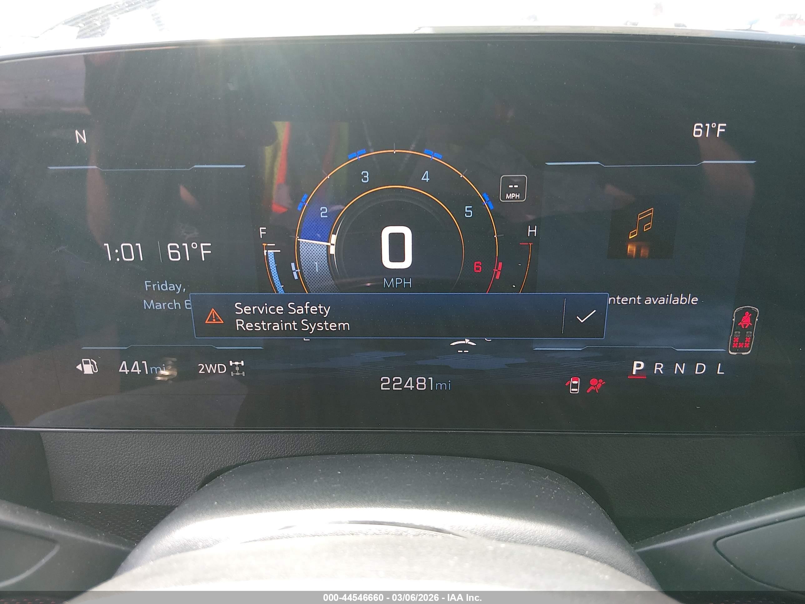 CHEVROLET TRAVERSE image 7