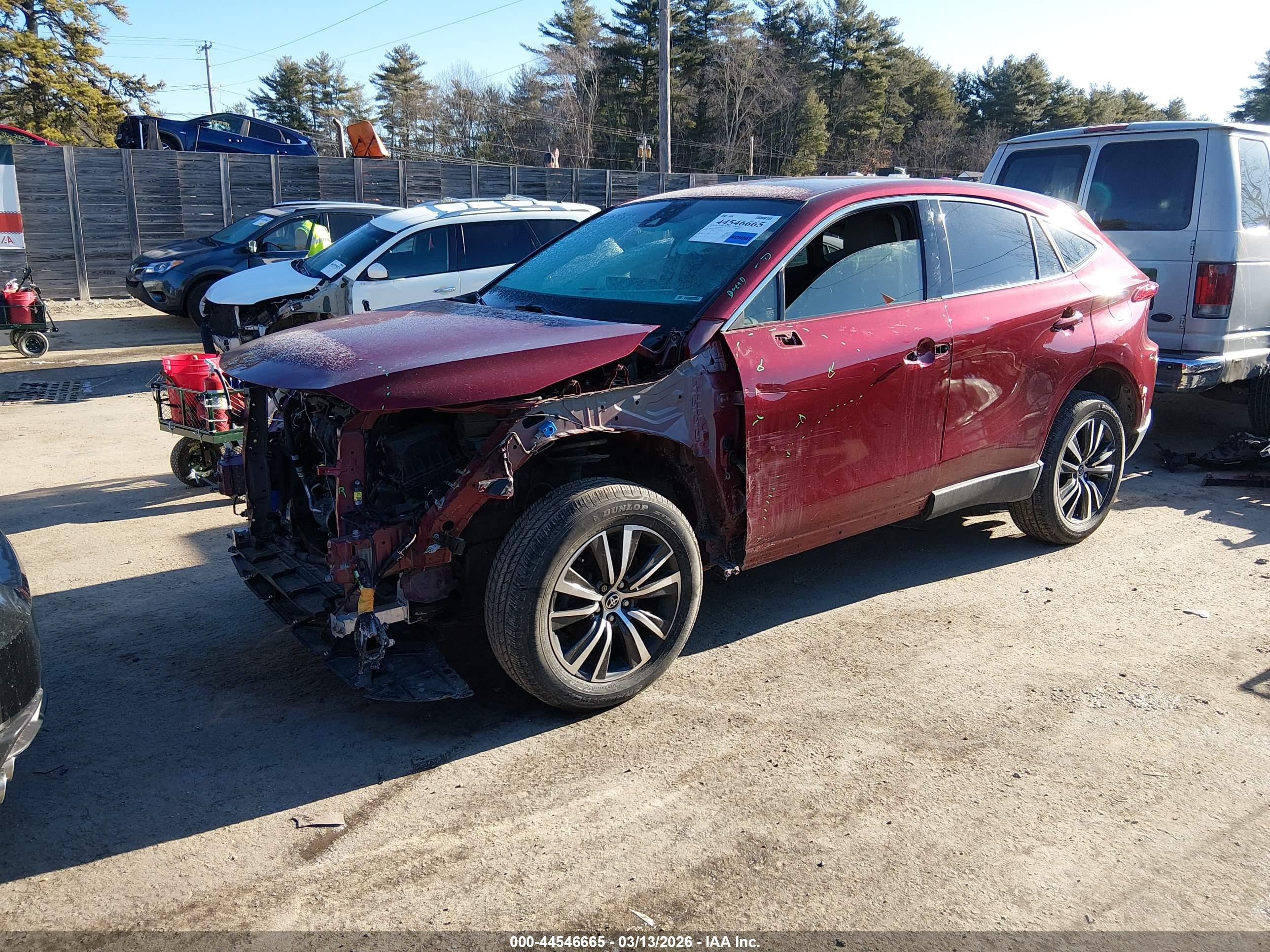 TOYOTA VENZA image 2