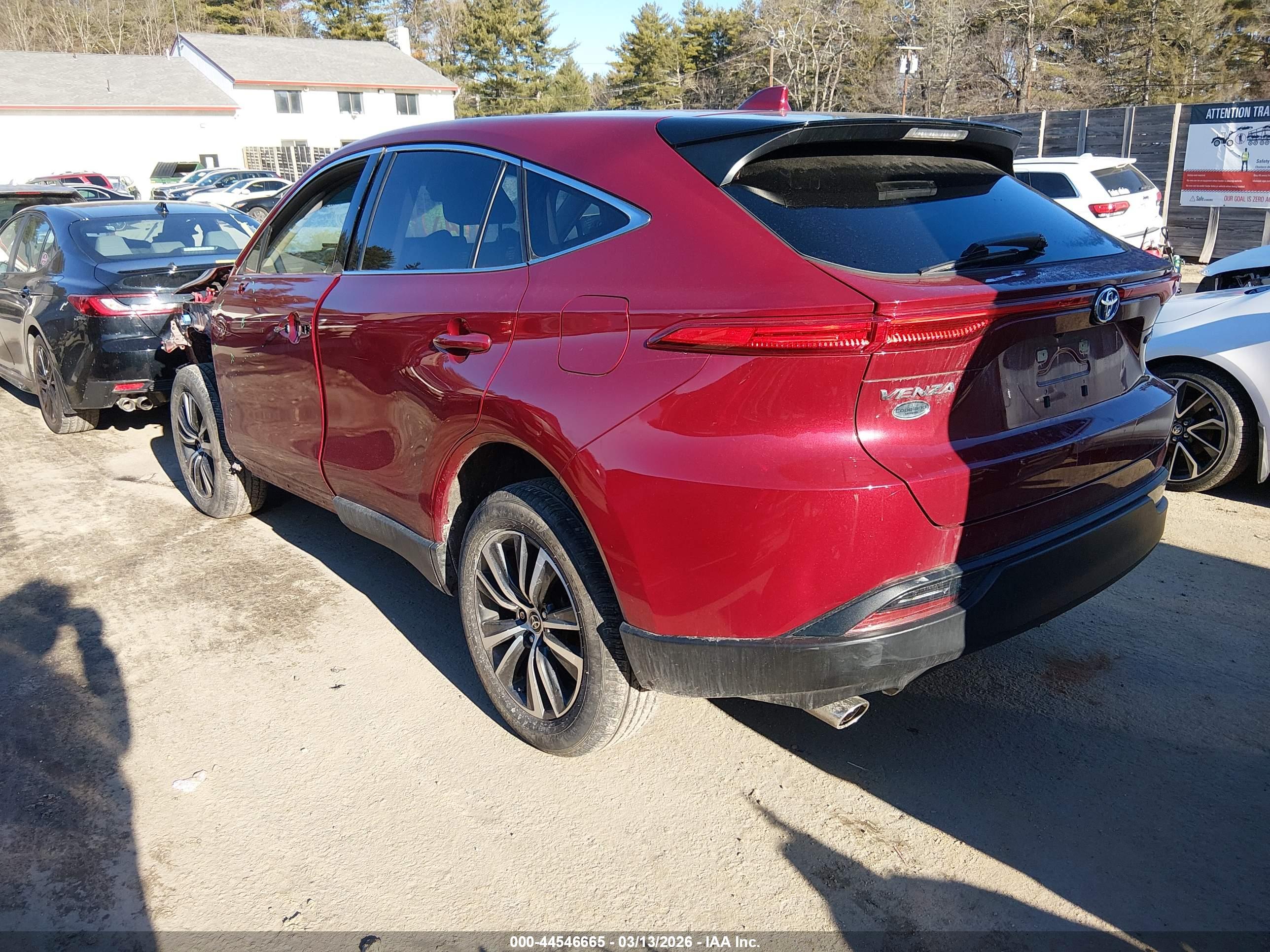 TOYOTA VENZA image 3