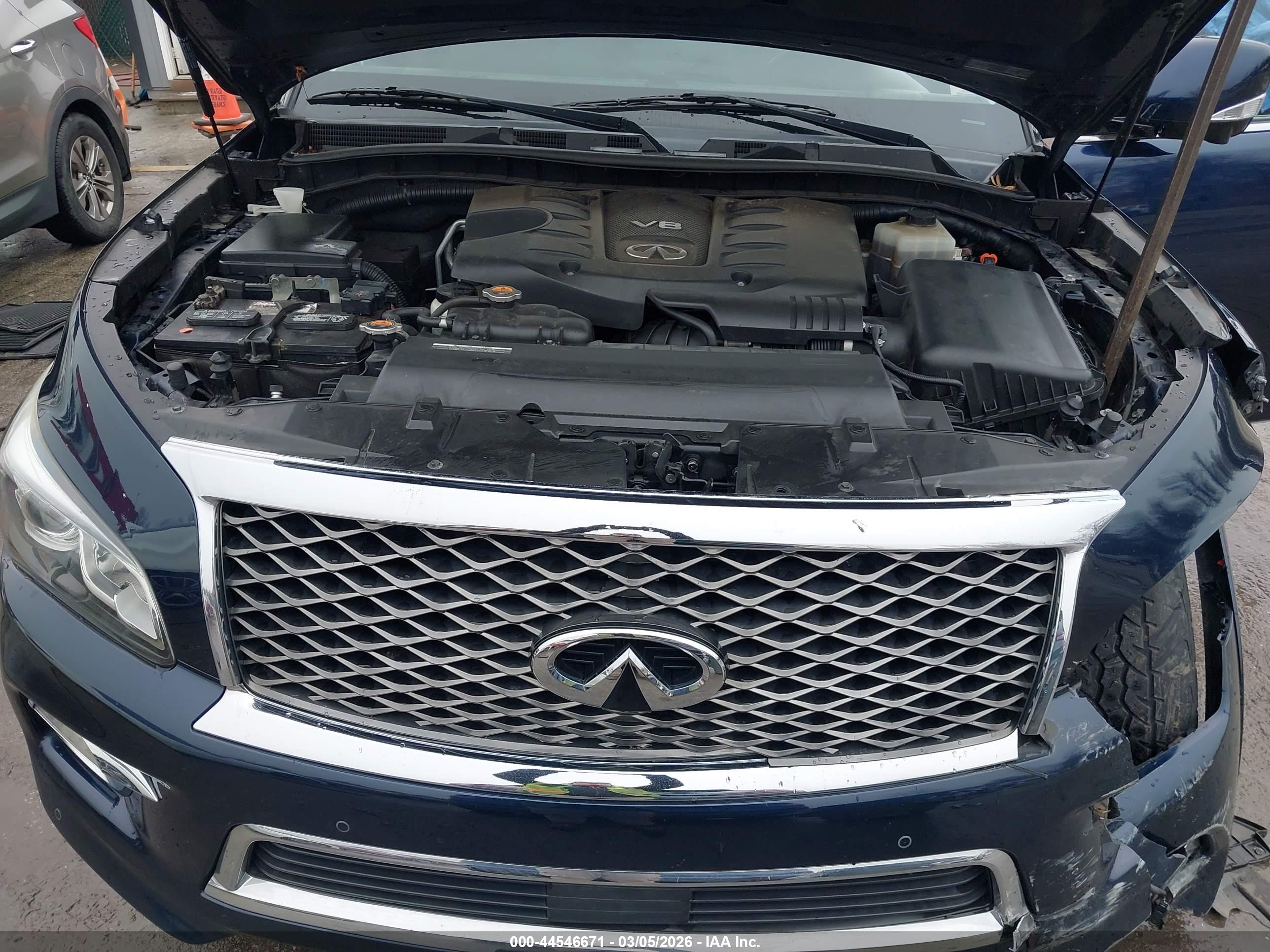 INFINITI QX80 image 10